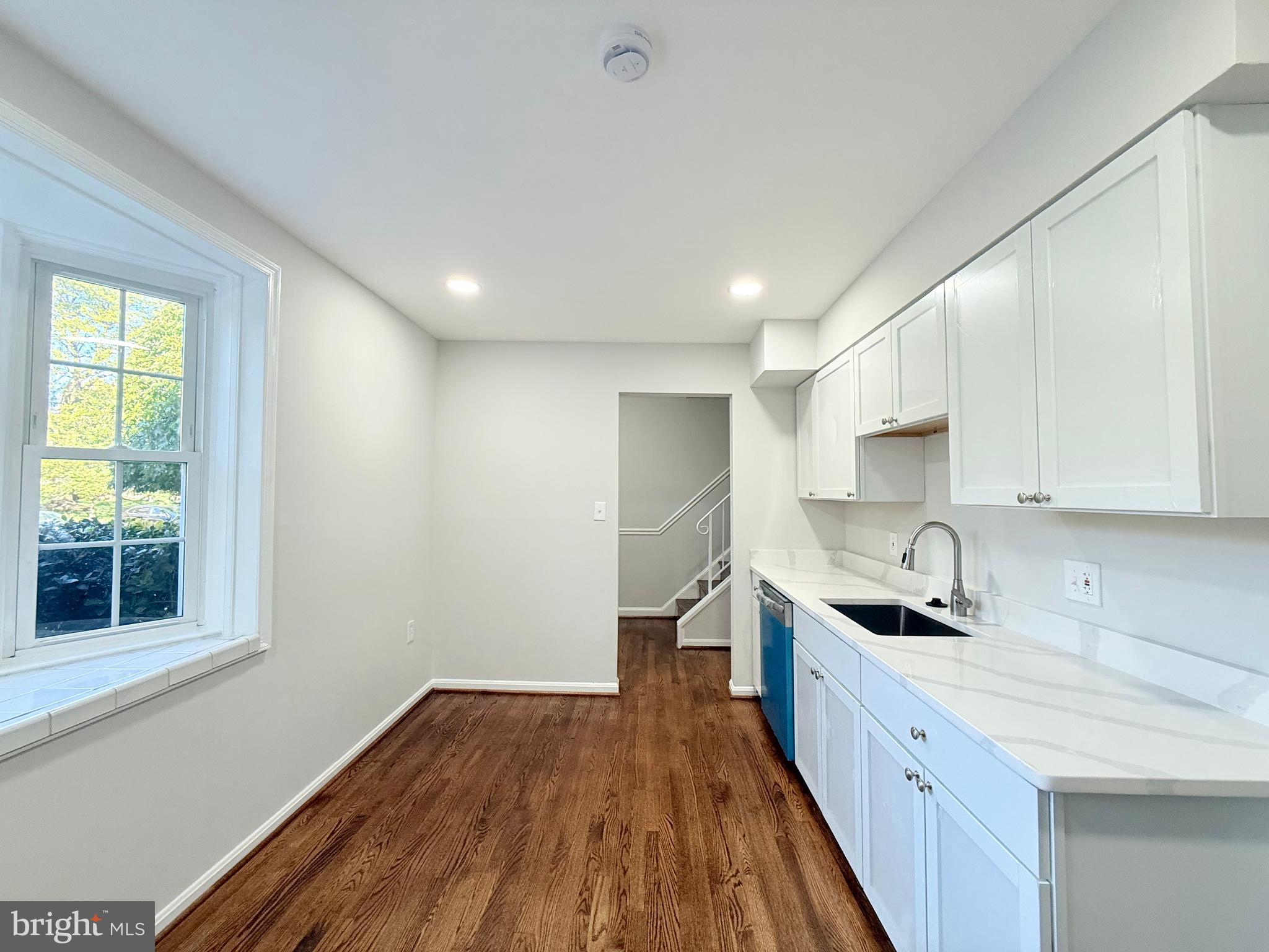 8219 DOCTOR CRAIK CT