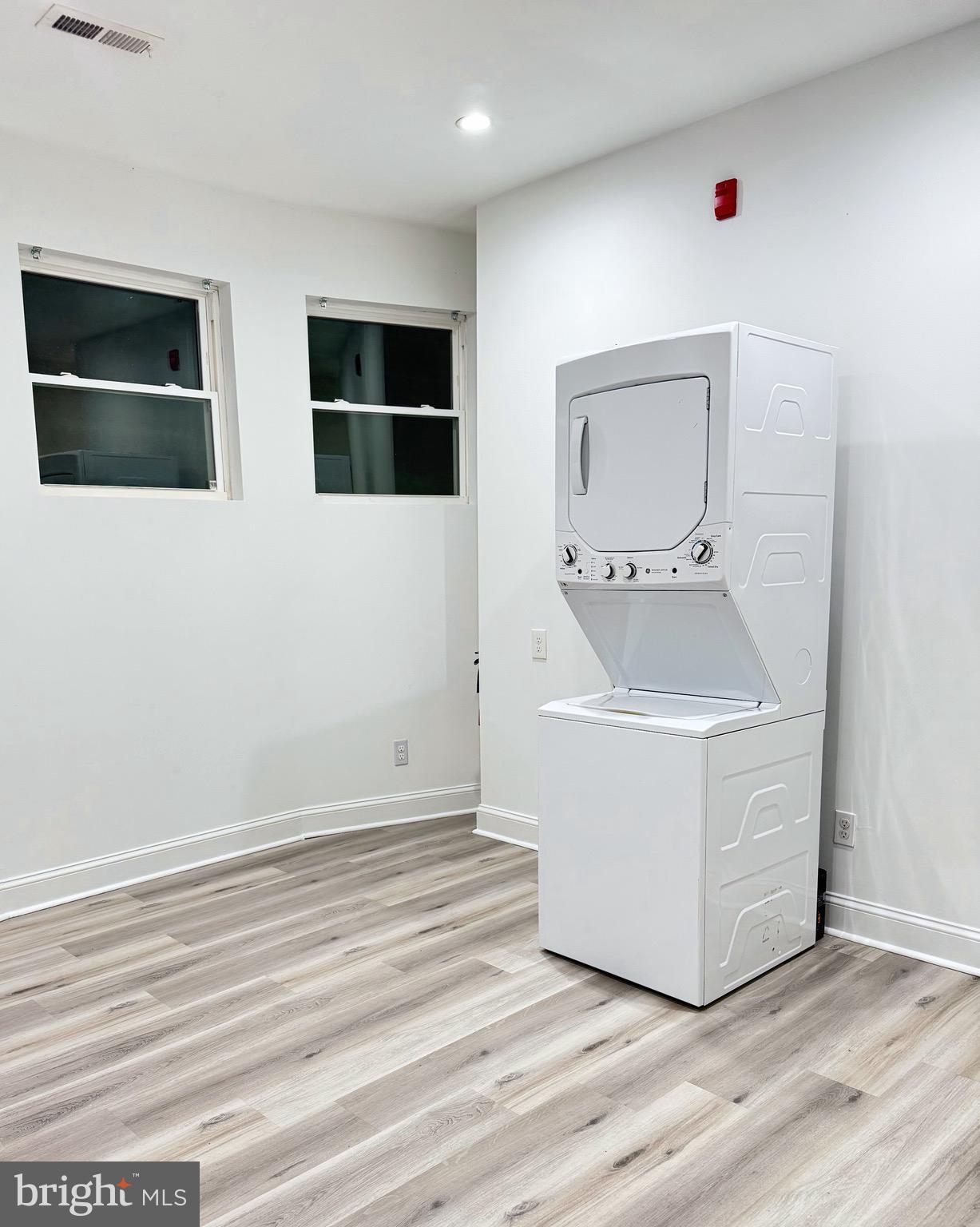 NORTH CENTRAL - Residential Lease