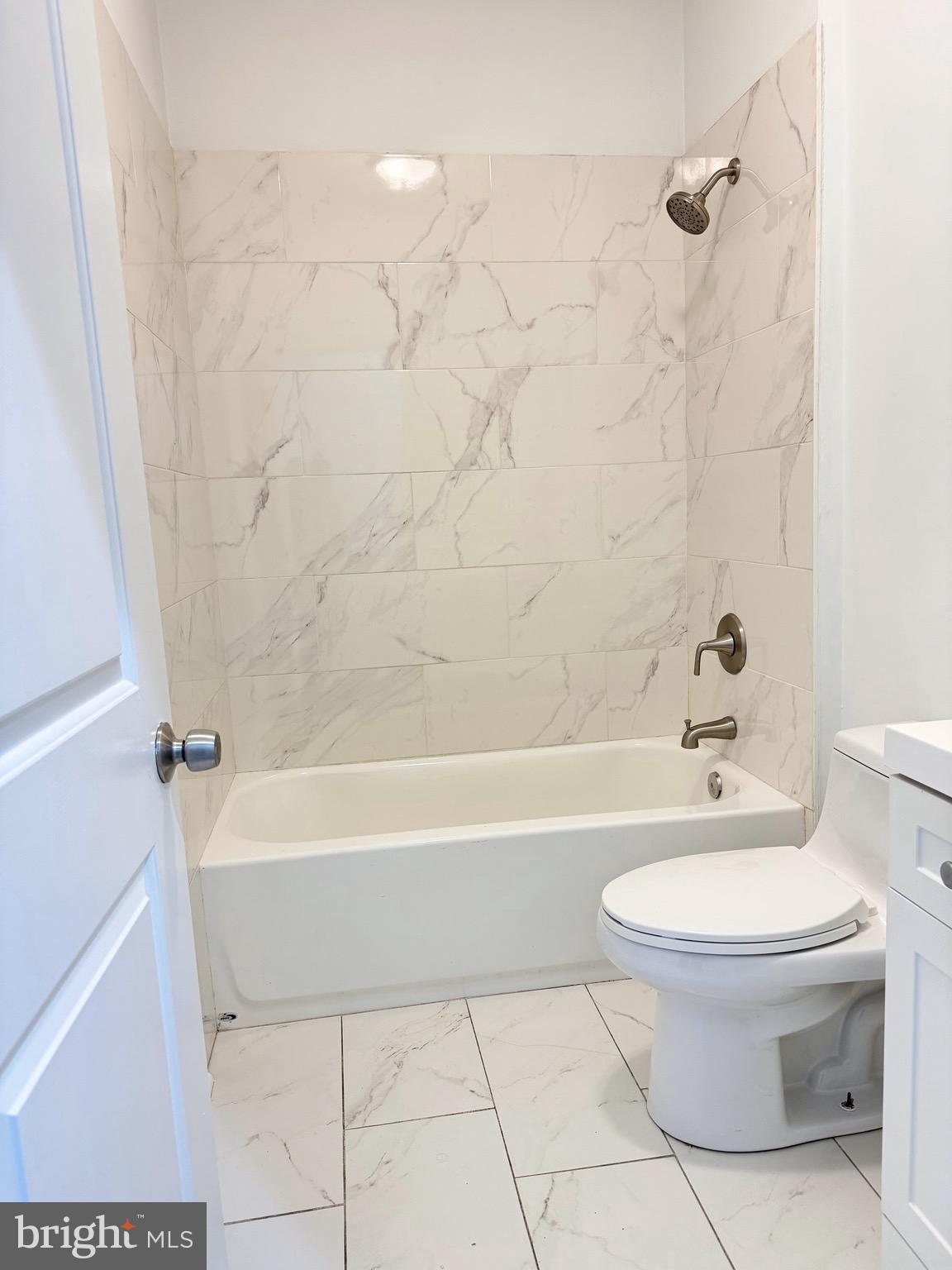 NORTH CENTRAL - Residential Lease