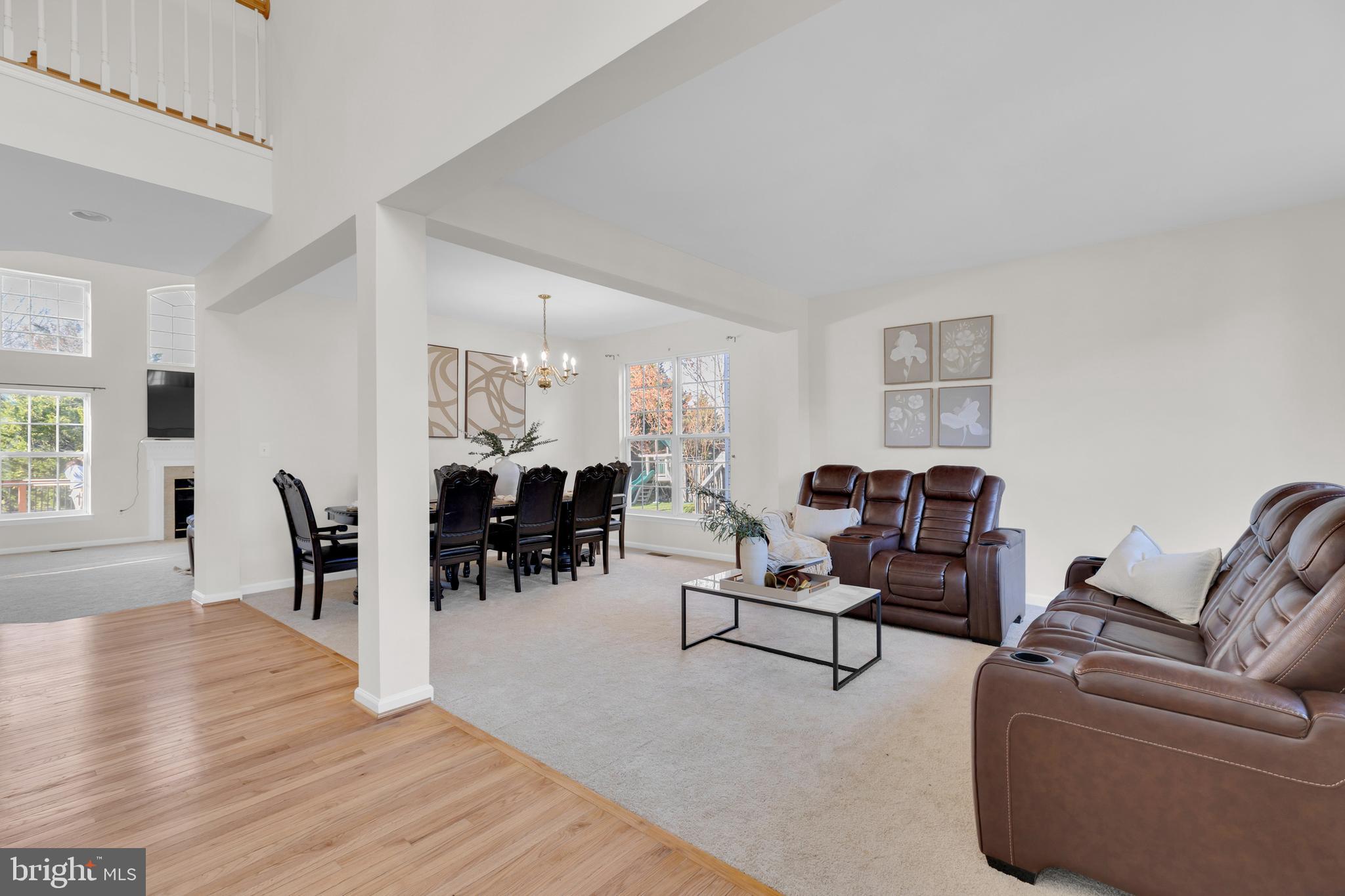 BROAD RUN OAKS - Residential