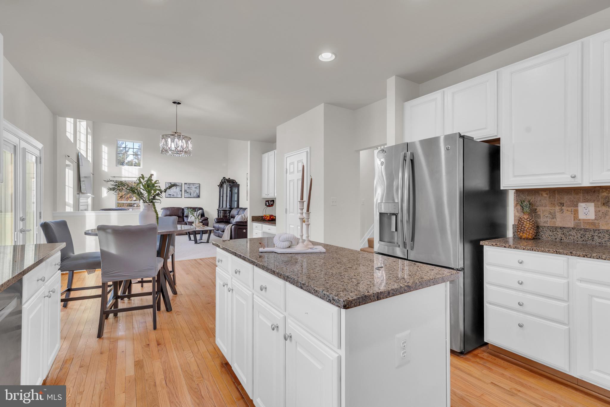 BROAD RUN OAKS - Residential