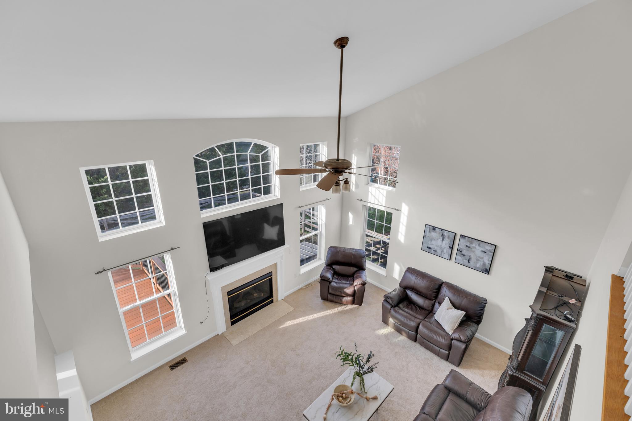 BROAD RUN OAKS - Residential