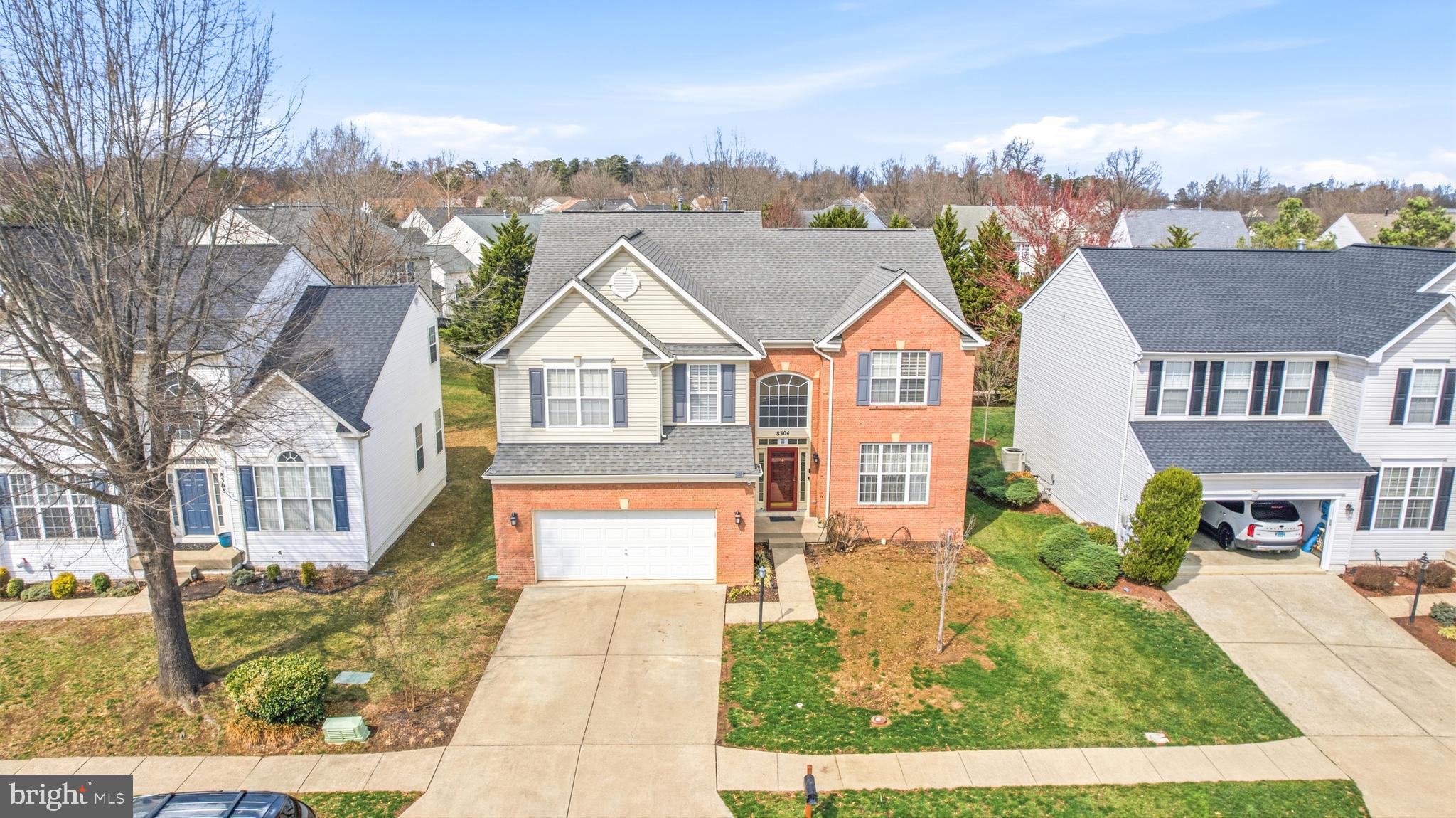 BROAD RUN OAKS - Residential