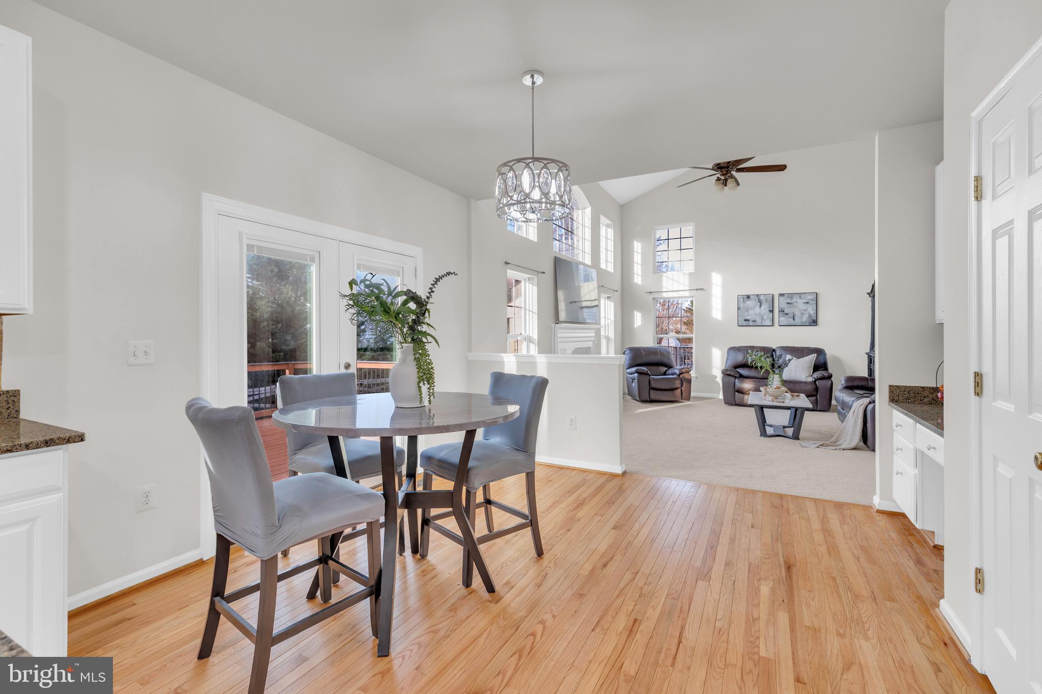 BROAD RUN OAKS - Residential