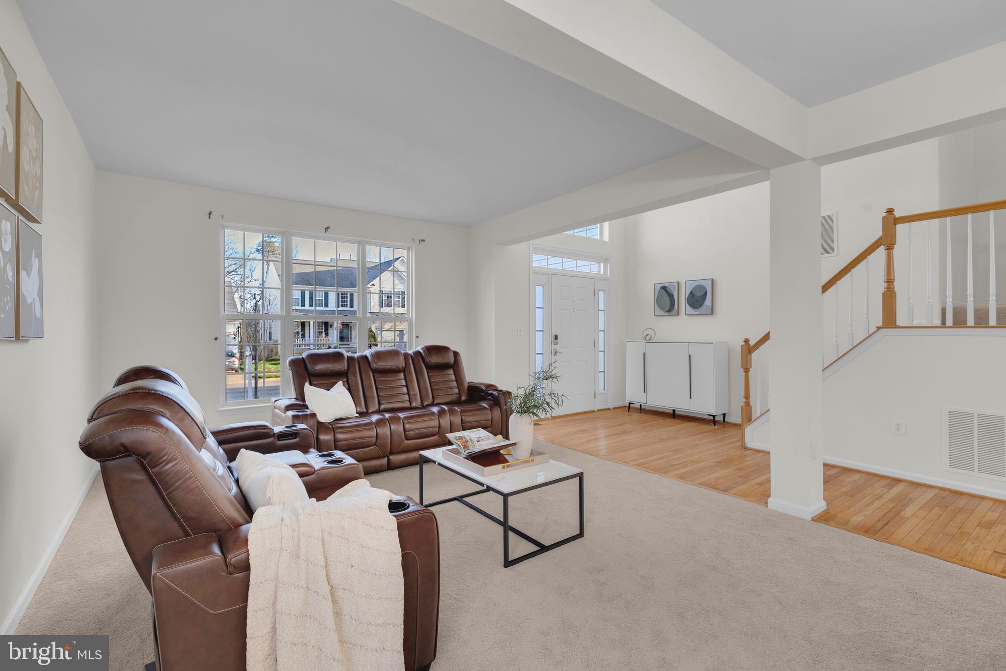 BROAD RUN OAKS - Residential