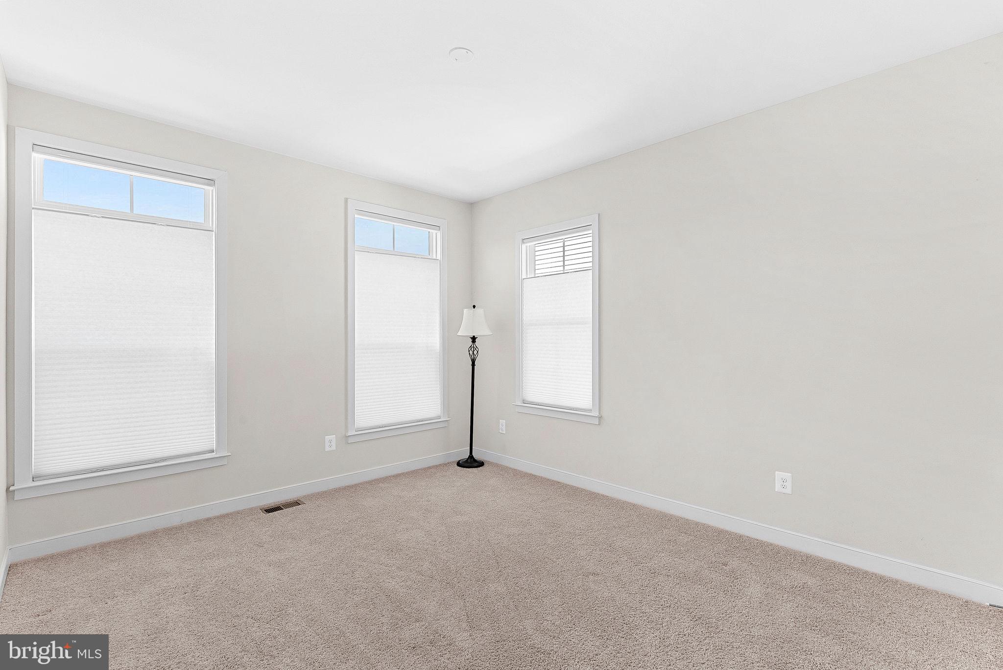 BRAMBLETON TOWN CENTER - Residential