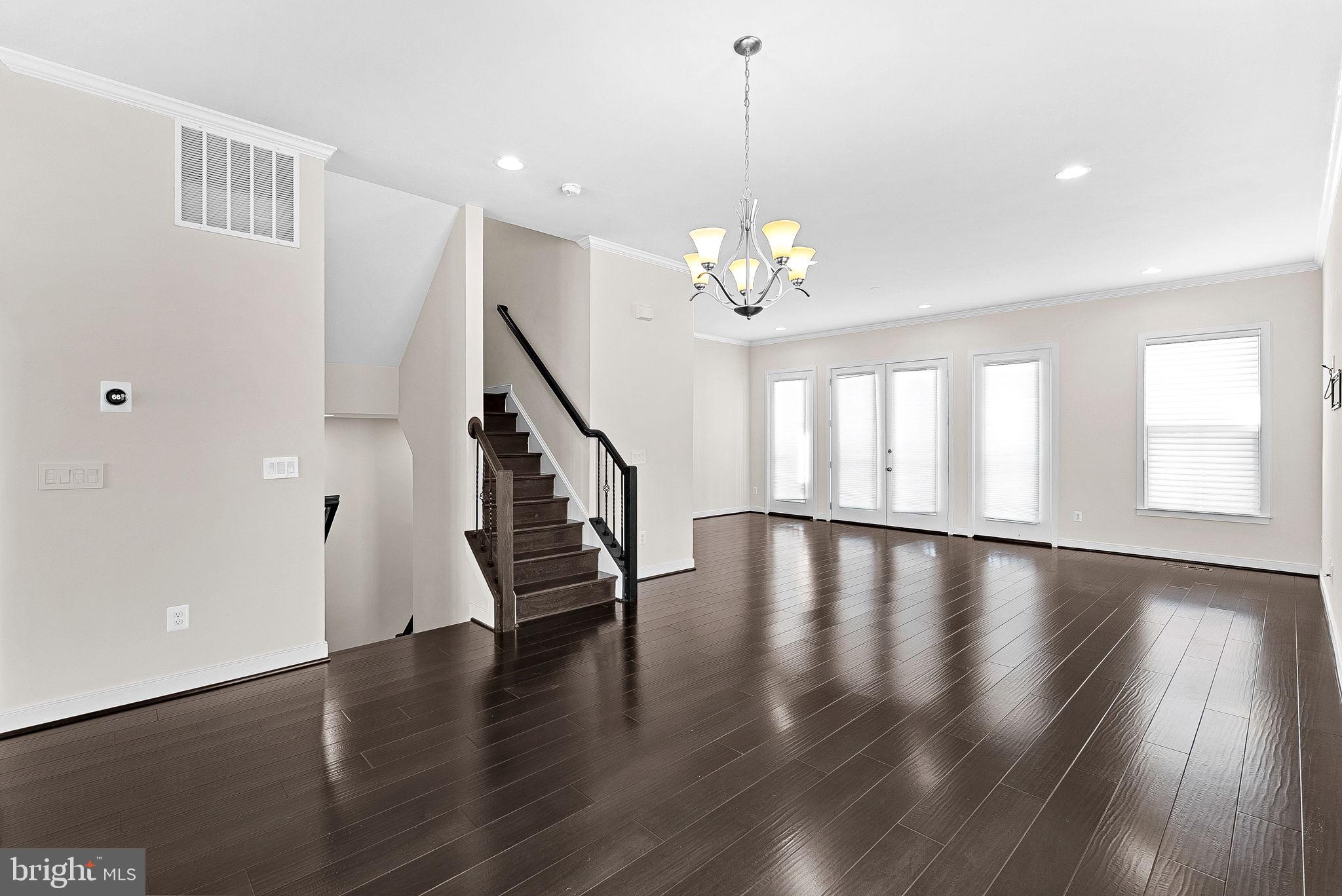 BRAMBLETON TOWN CENTER - Residential