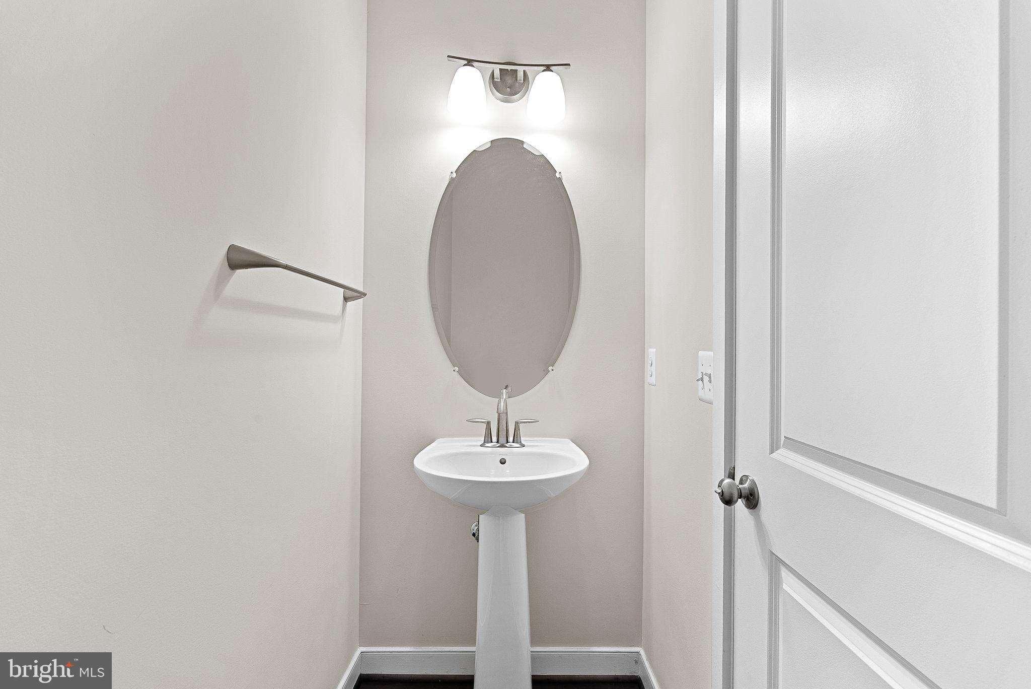 BRAMBLETON TOWN CENTER - Residential