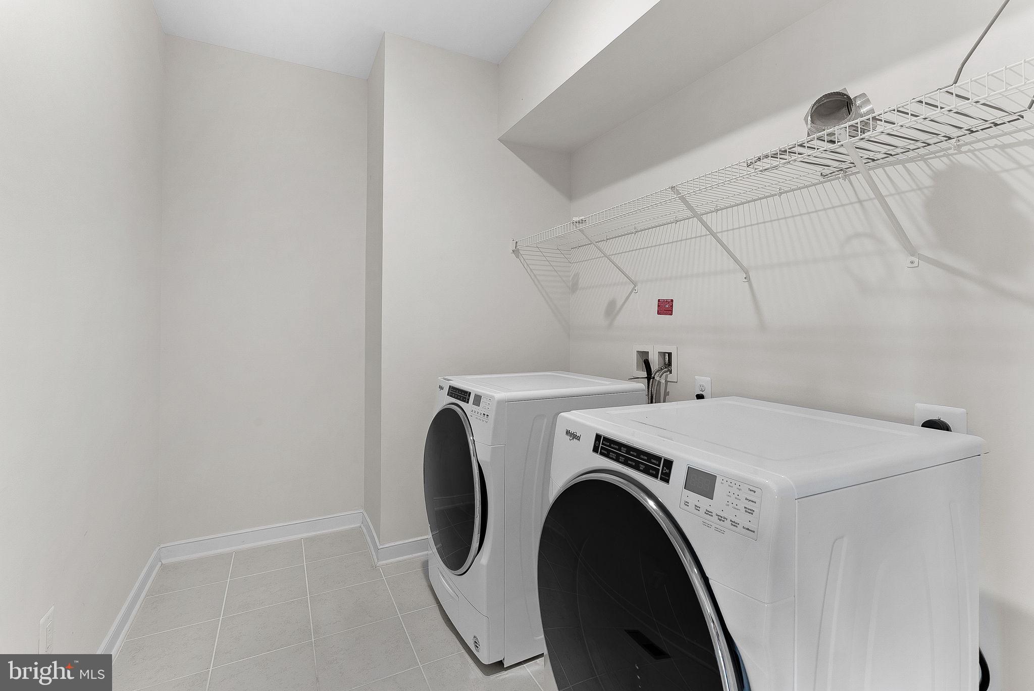 BRAMBLETON TOWN CENTER - Residential