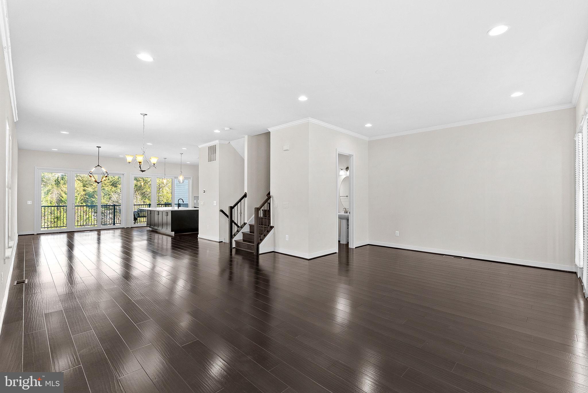 BRAMBLETON TOWN CENTER - Residential