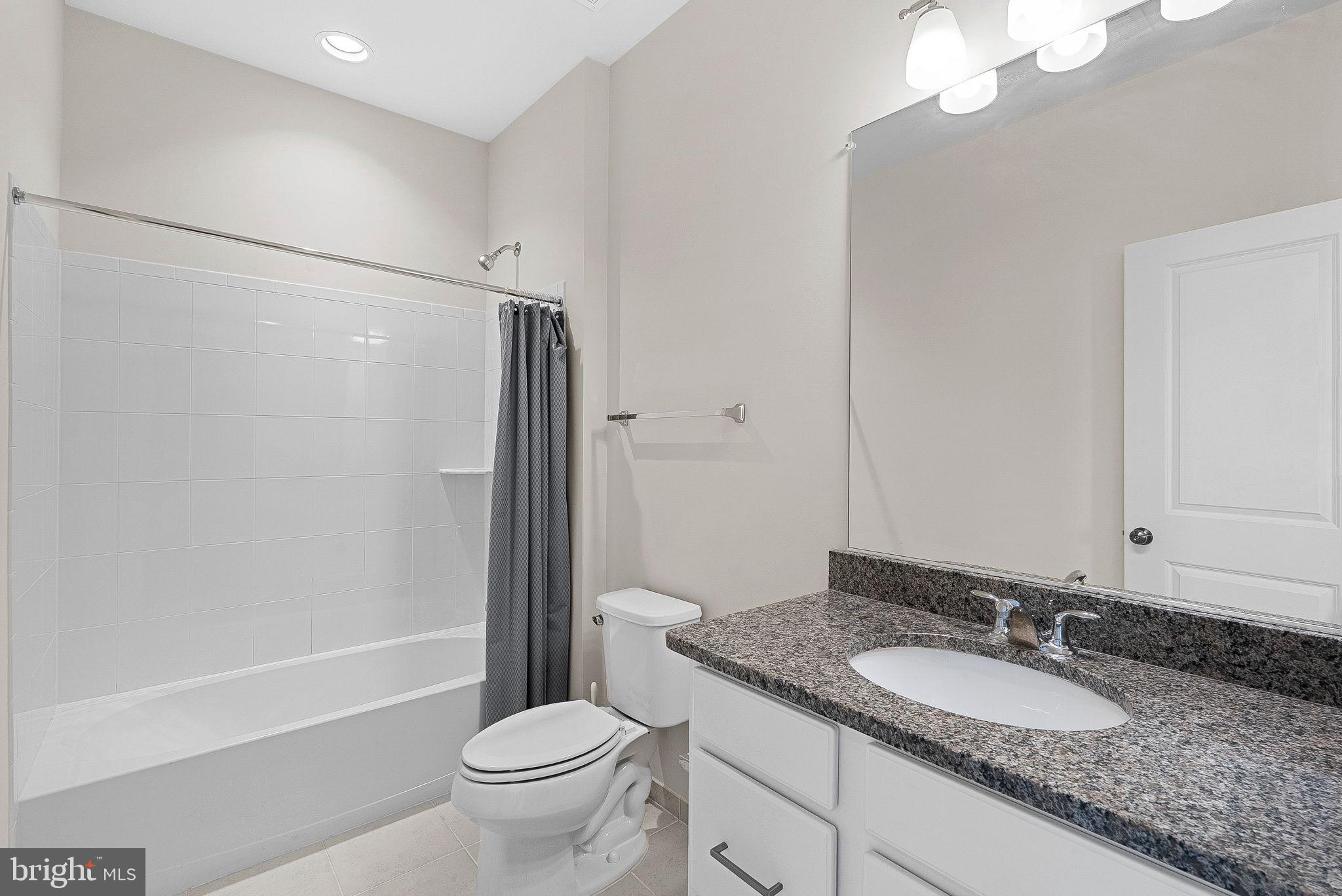 BRAMBLETON TOWN CENTER - Residential