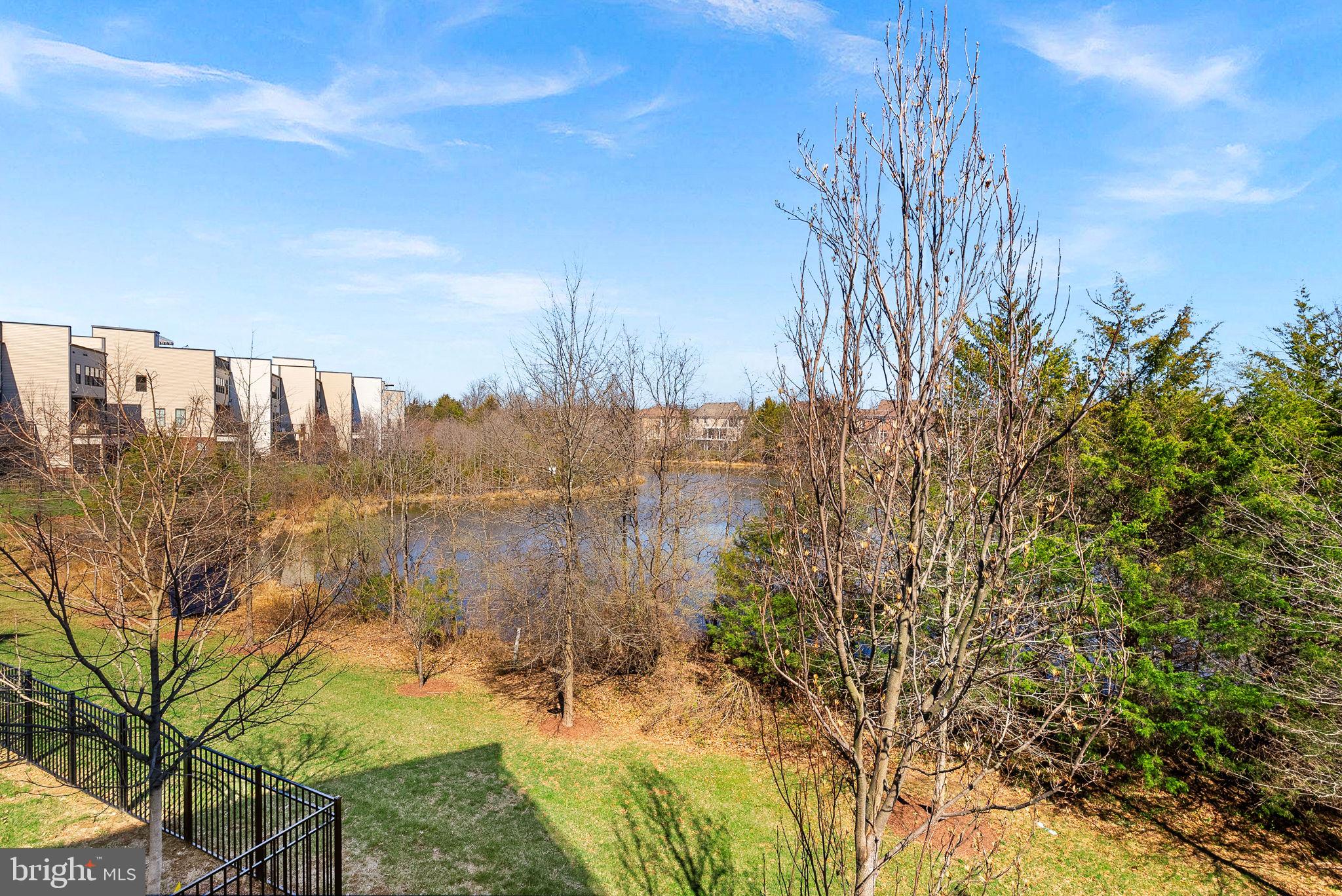 BRAMBLETON TOWN CENTER - Residential