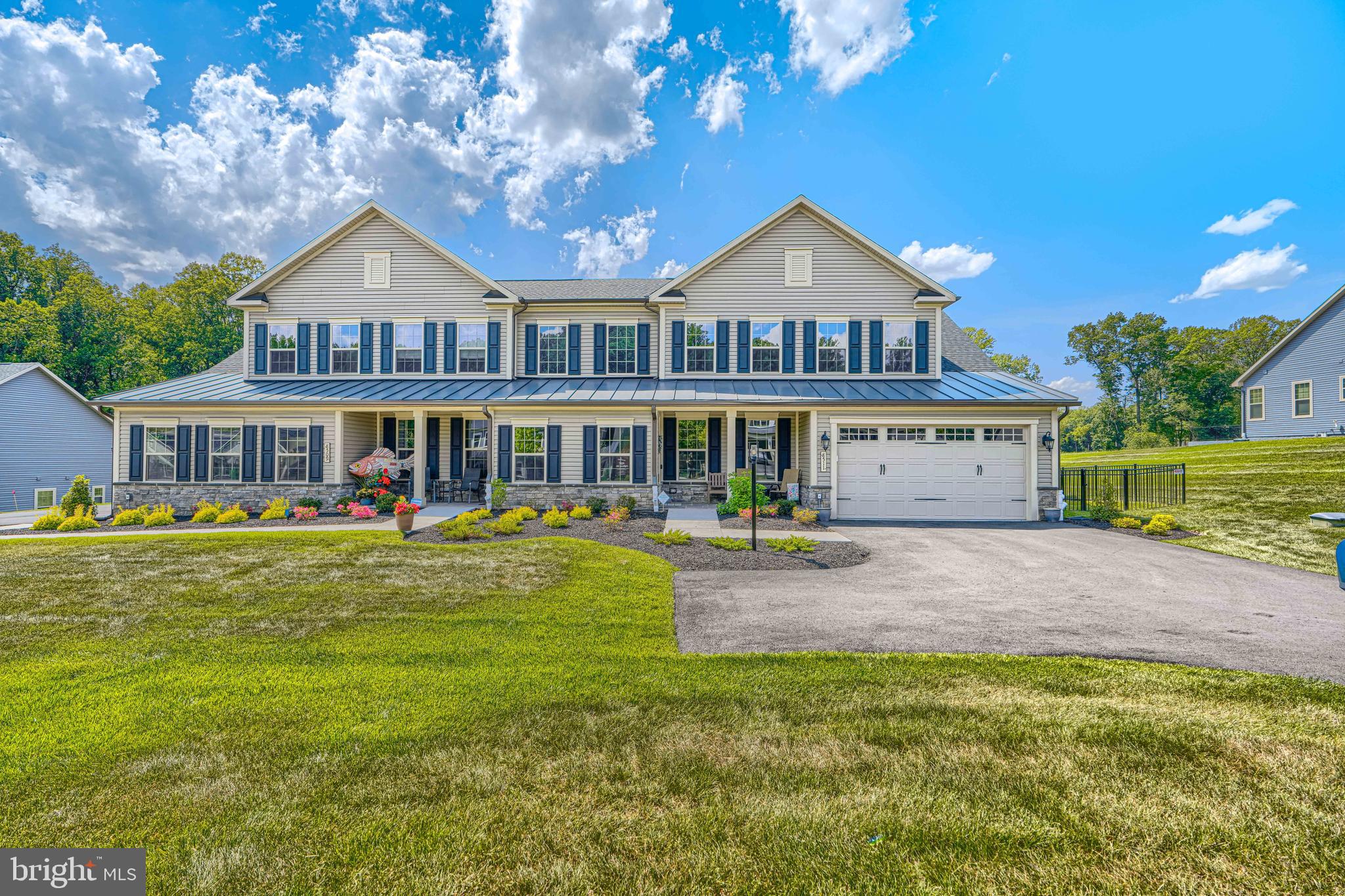 MAPLE HIGHLANDS - Residential
