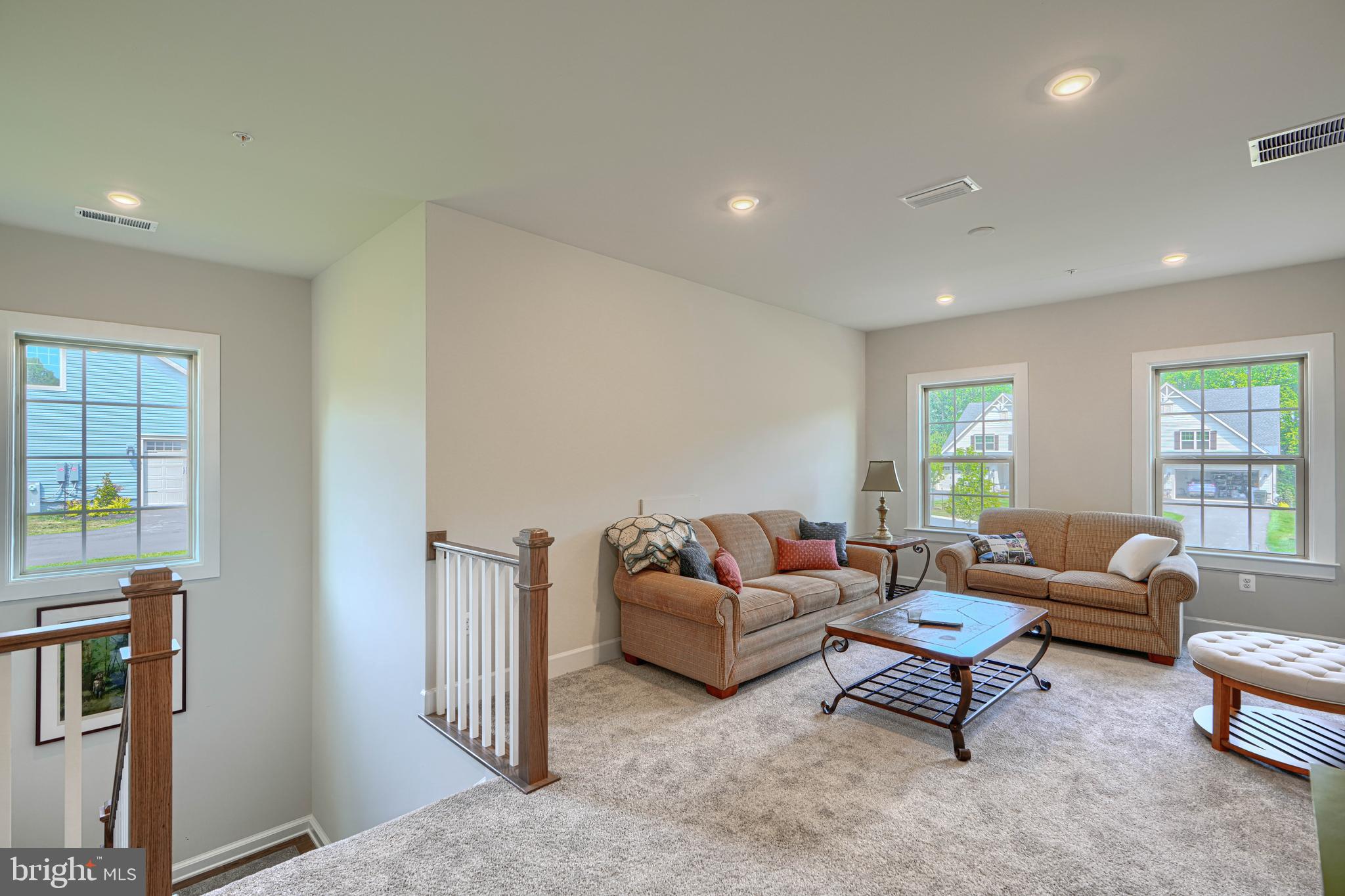 MAPLE HIGHLANDS - Residential