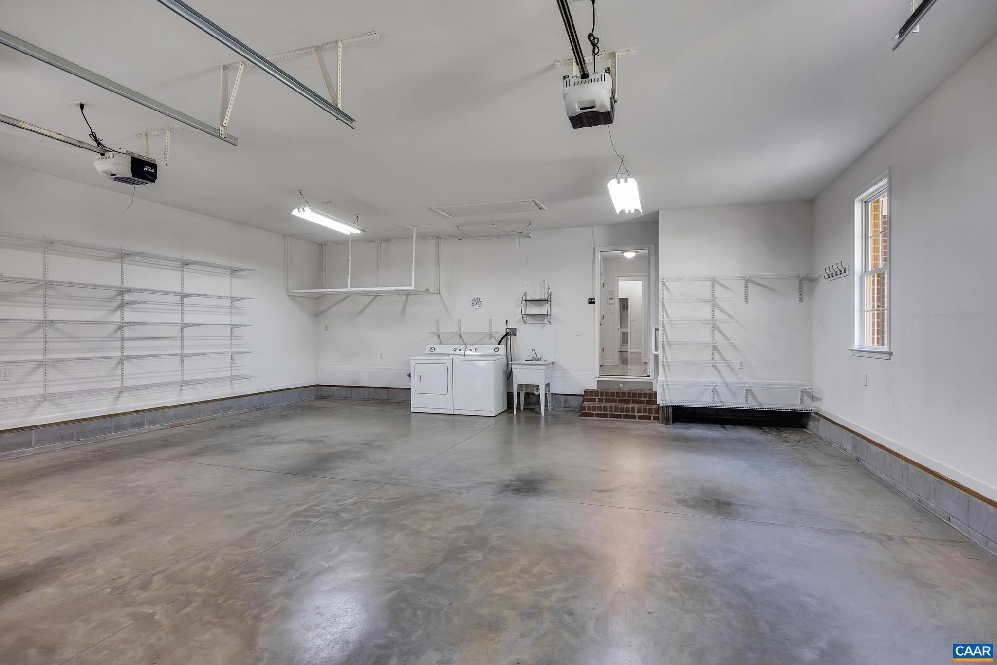 NORTHEAST CREEK ESTATES - Residential