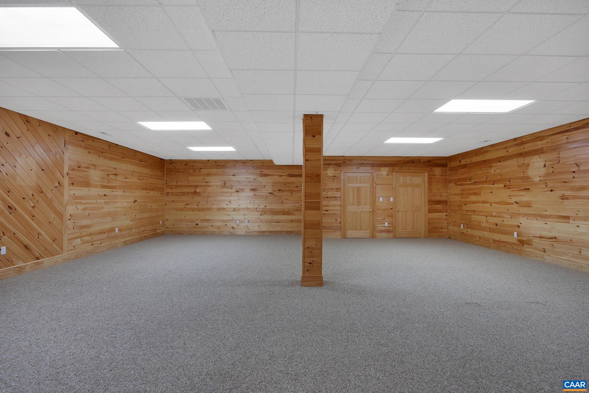 NORTHEAST CREEK ESTATES - Residential