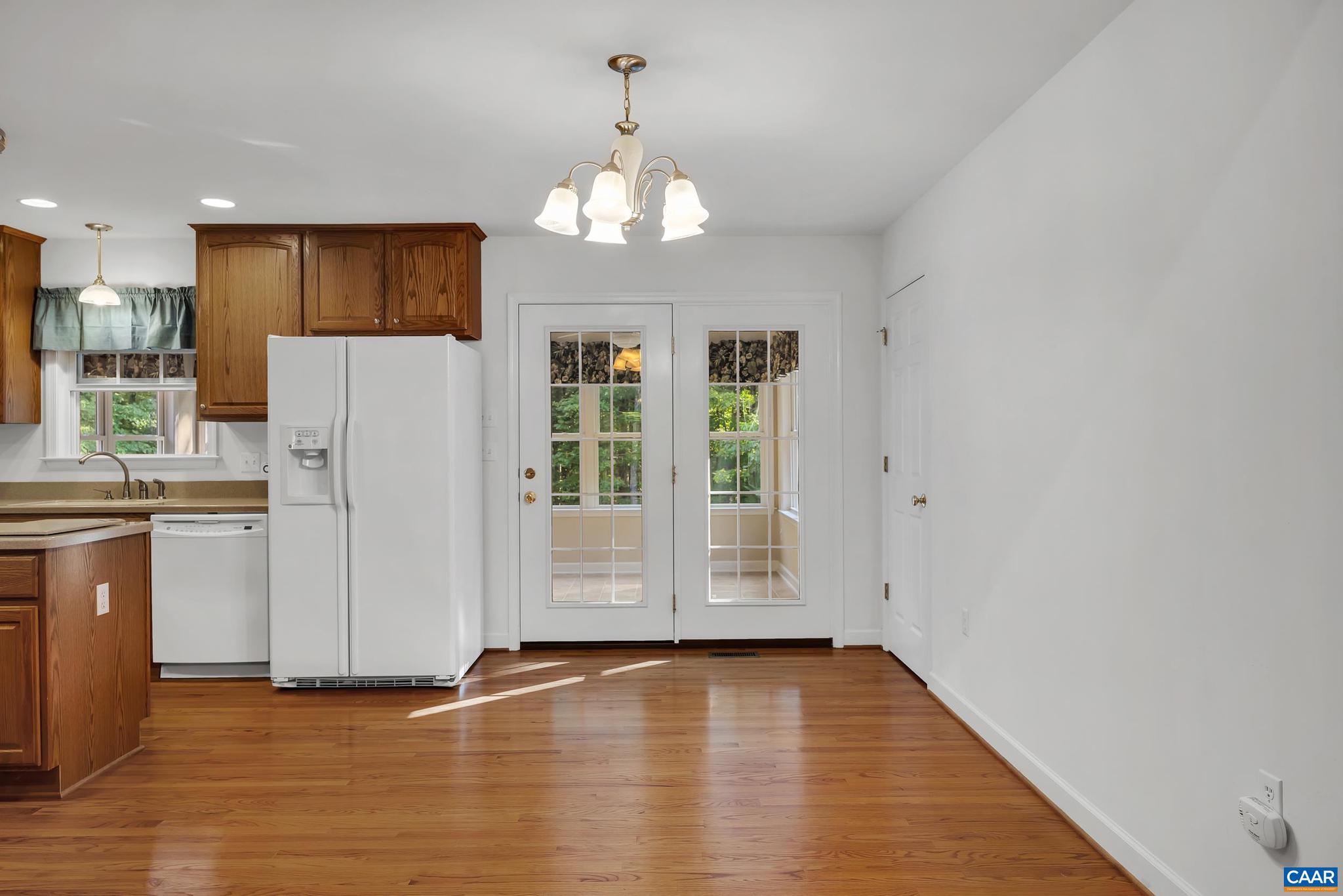 NORTHEAST CREEK ESTATES - Residential