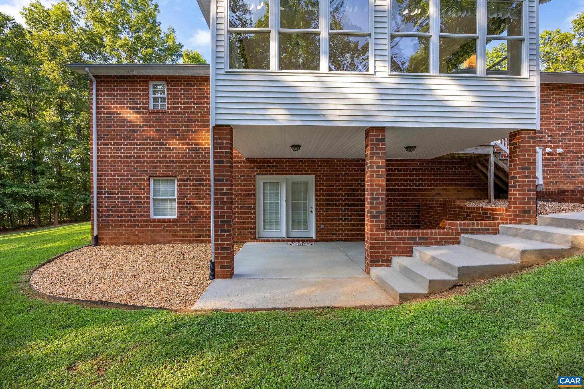 NORTHEAST CREEK ESTATES - Residential