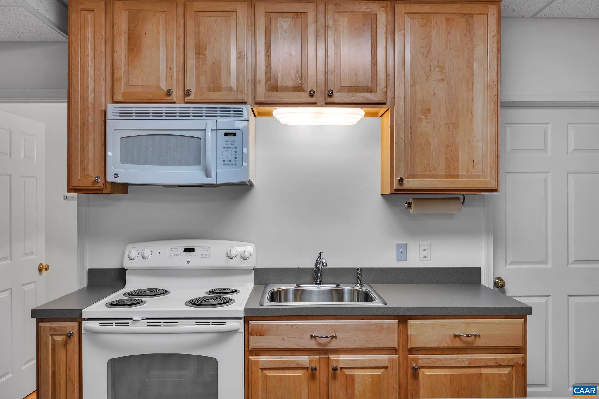 NORTHEAST CREEK ESTATES - Residential