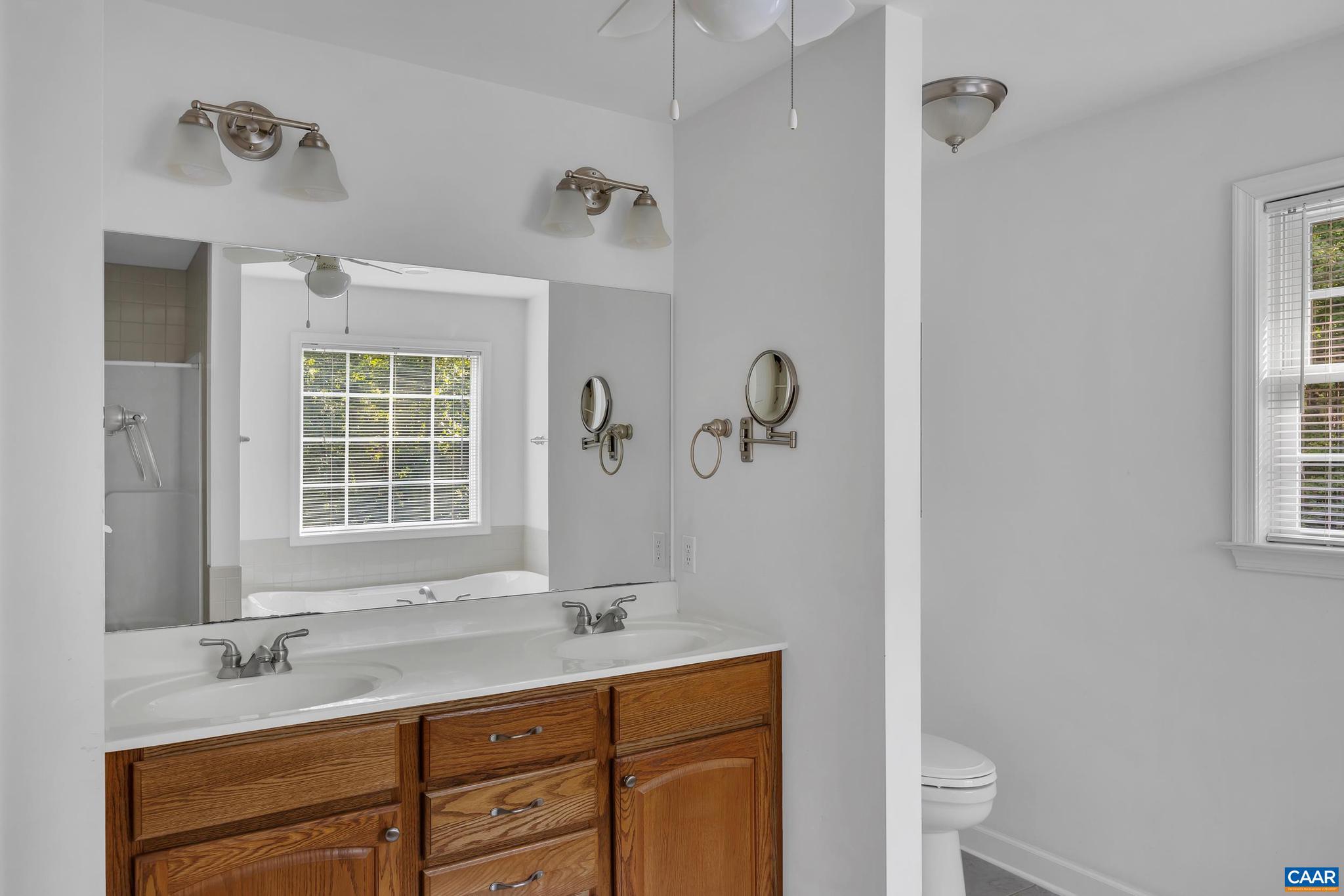 NORTHEAST CREEK ESTATES - Residential