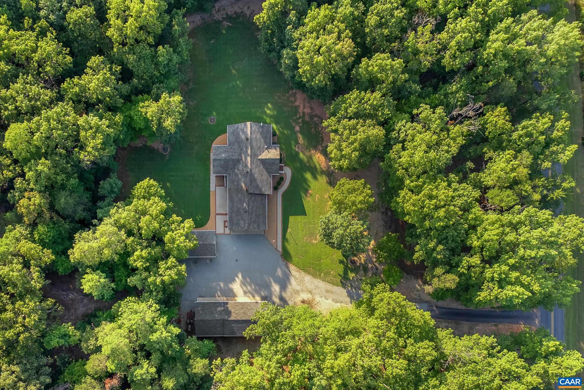 NORTHEAST CREEK ESTATES - Residential