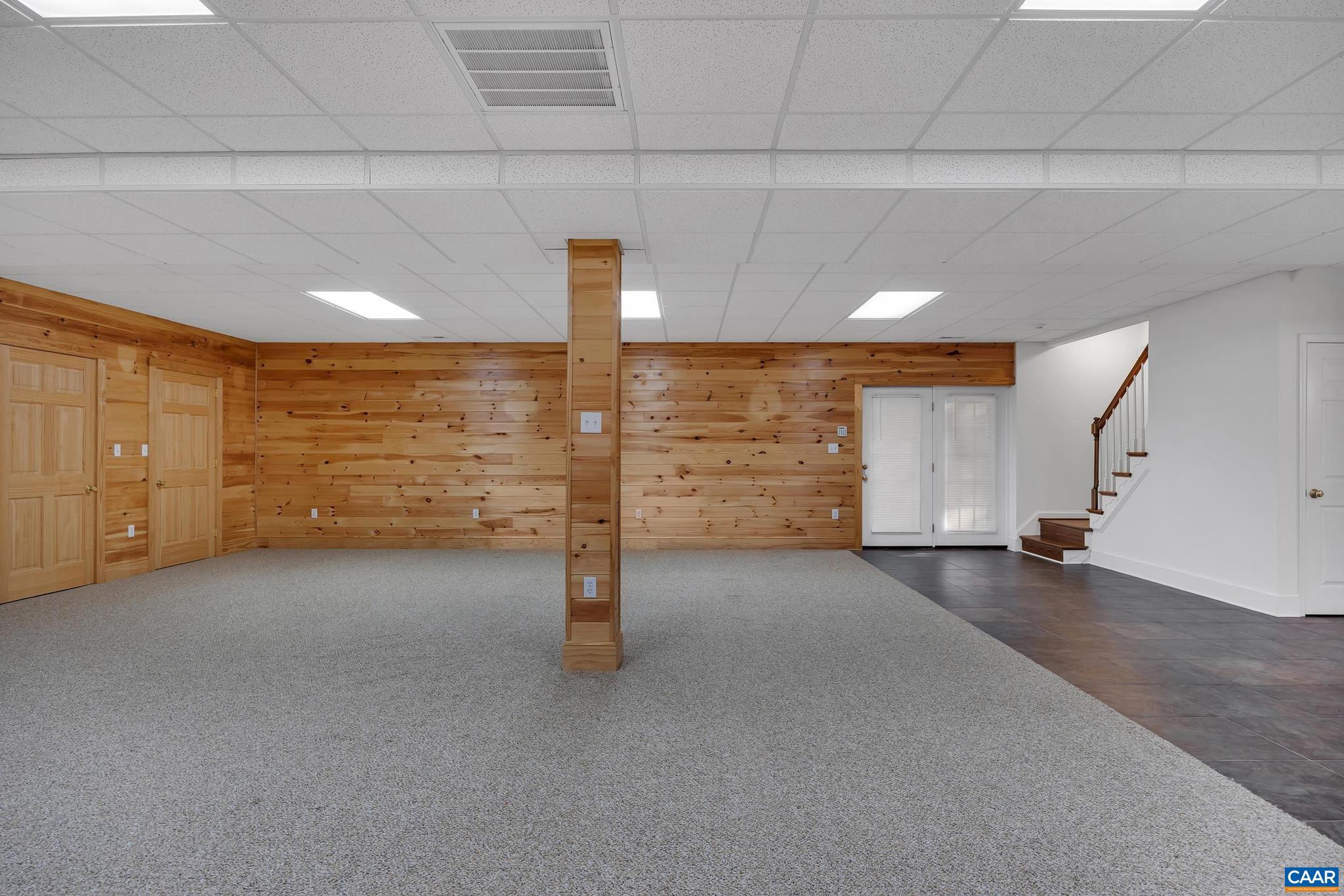 NORTHEAST CREEK ESTATES - Residential