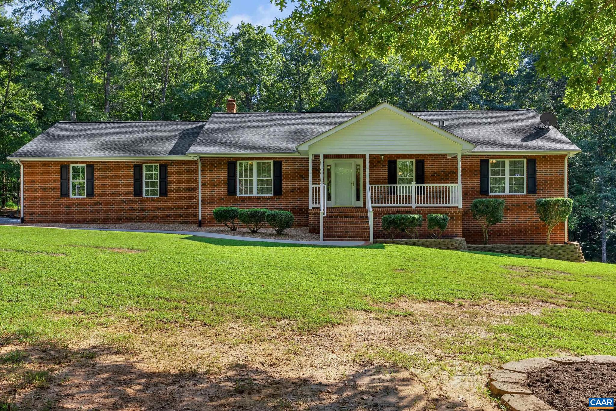 NORTHEAST CREEK ESTATES - Residential