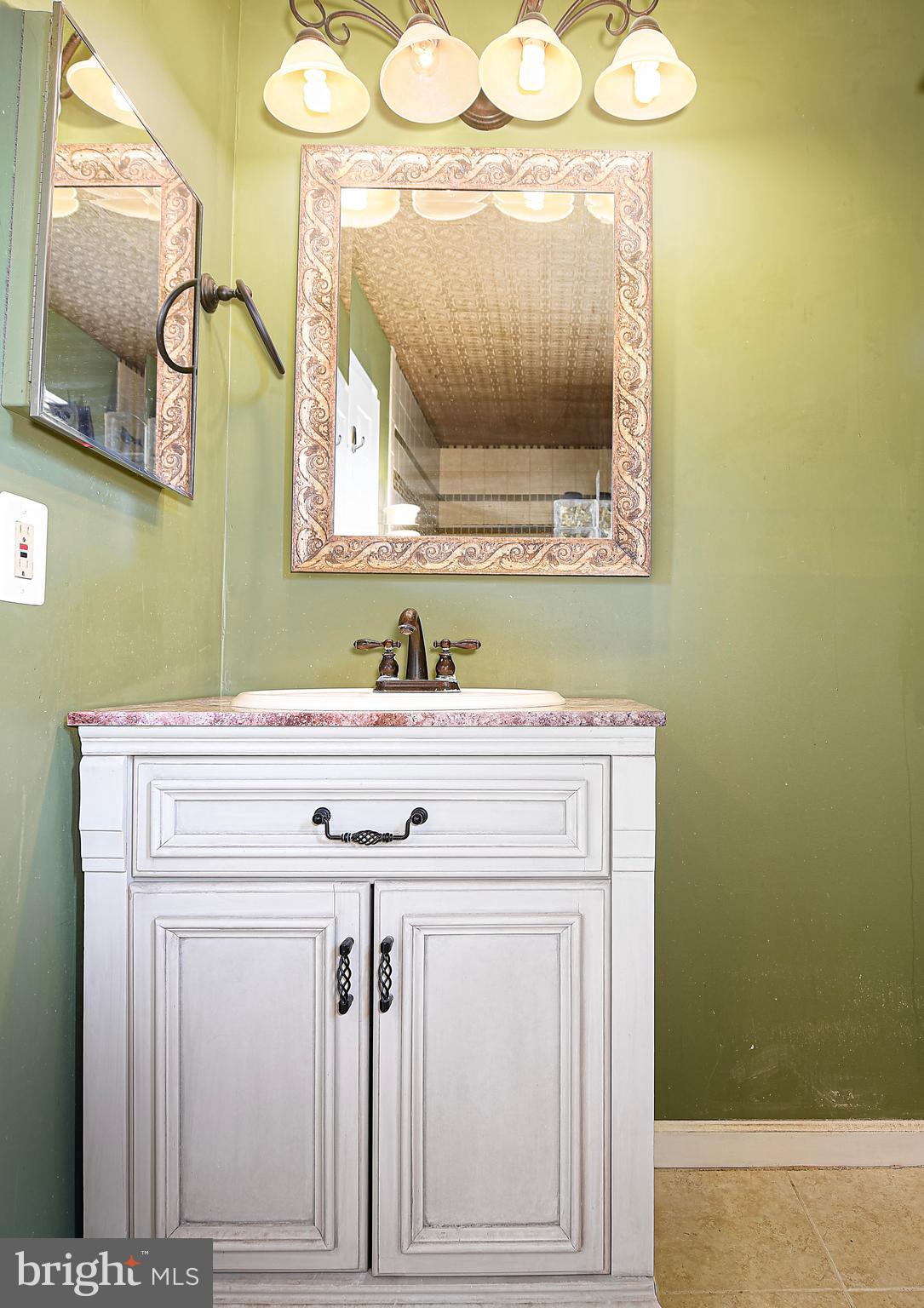 GRACE HARBOUR - Residential