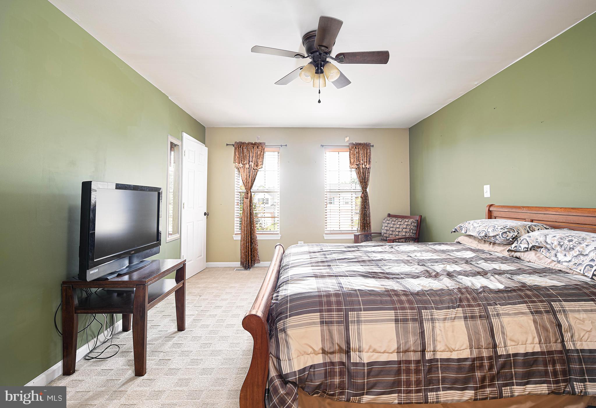 GRACE HARBOUR - Residential