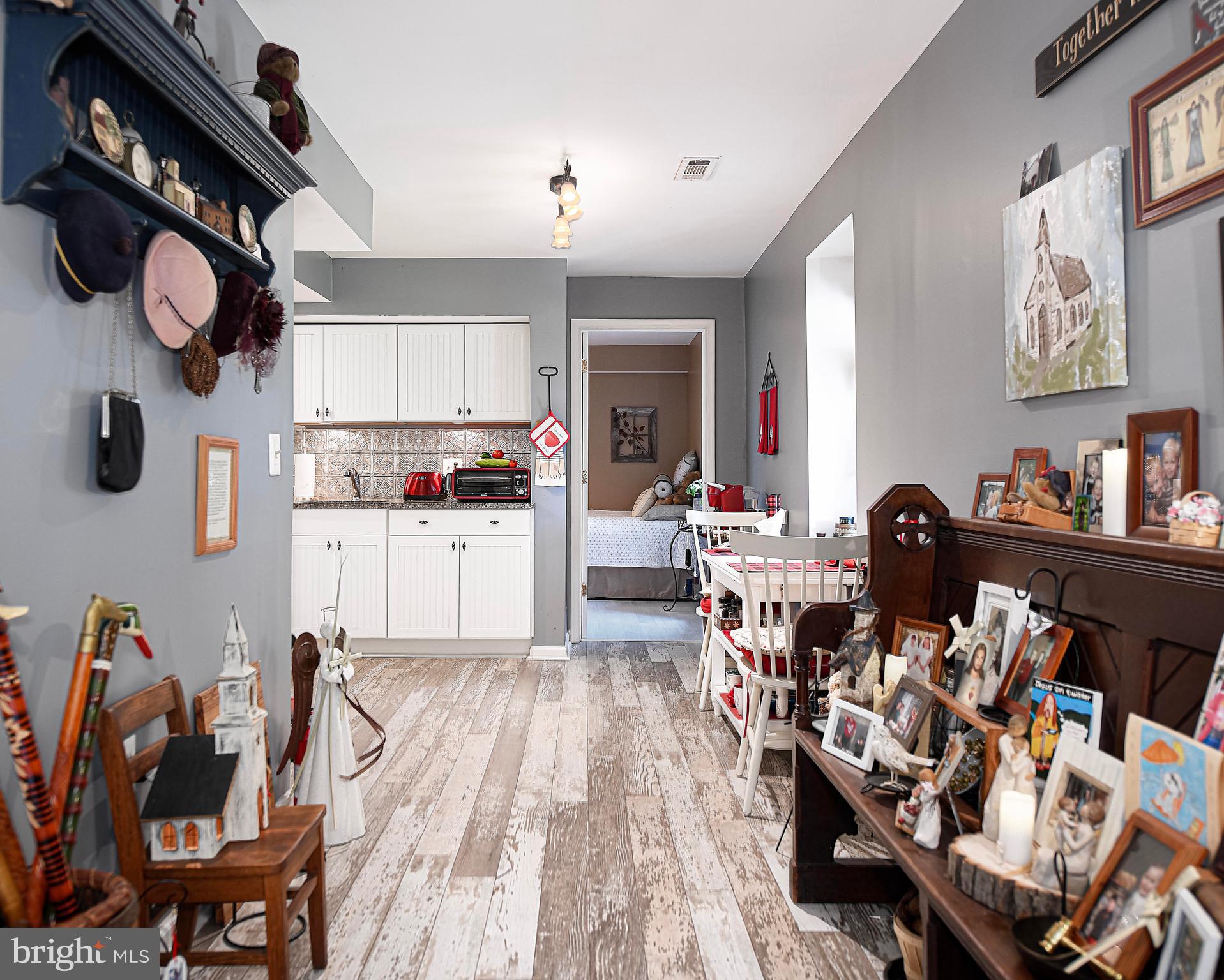 GRACE HARBOUR - Residential