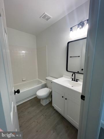 ELKRIDGE TOWN CENTER - Residential Lease