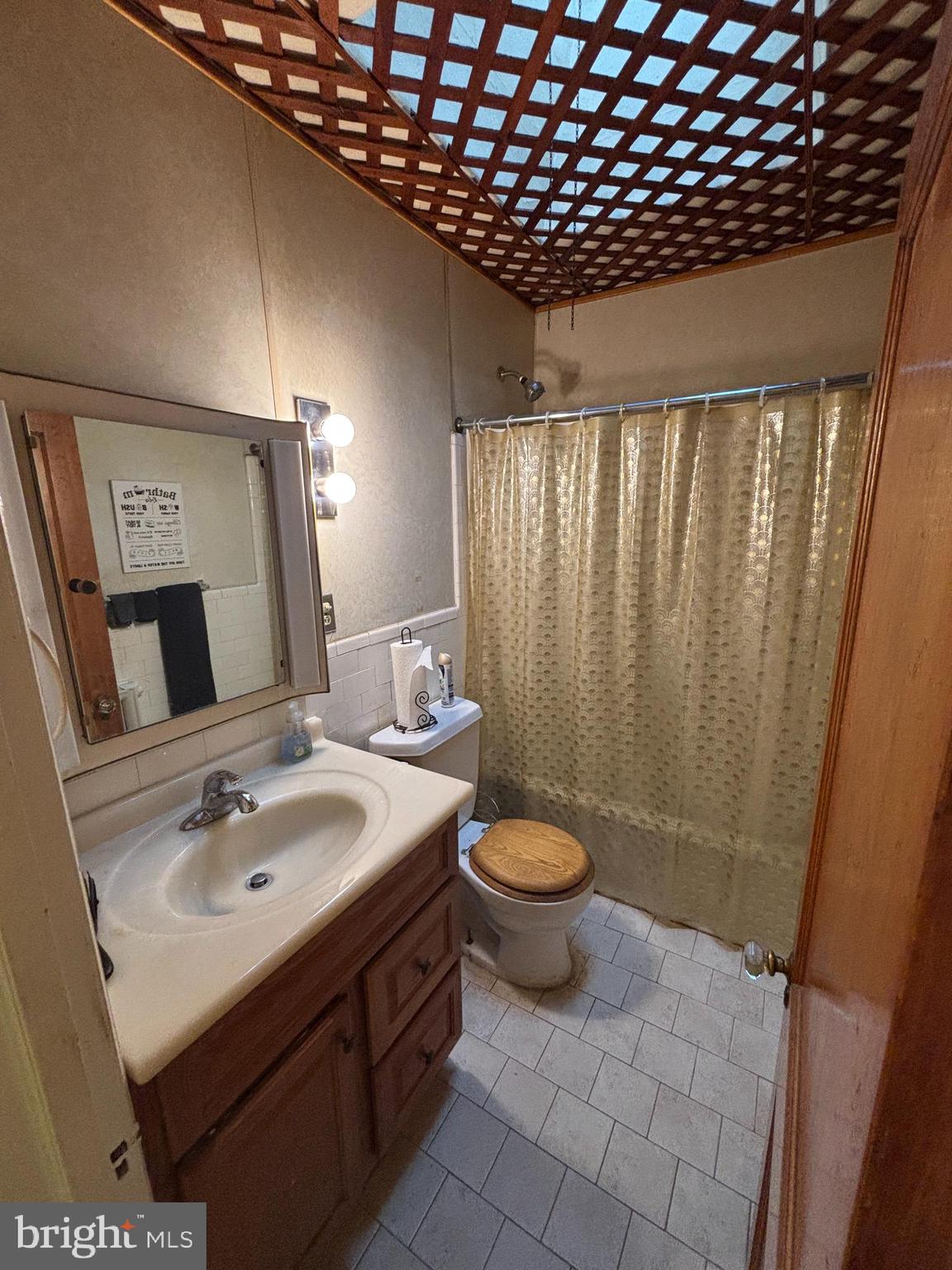 GERMANTOWN (EAST) - Residential