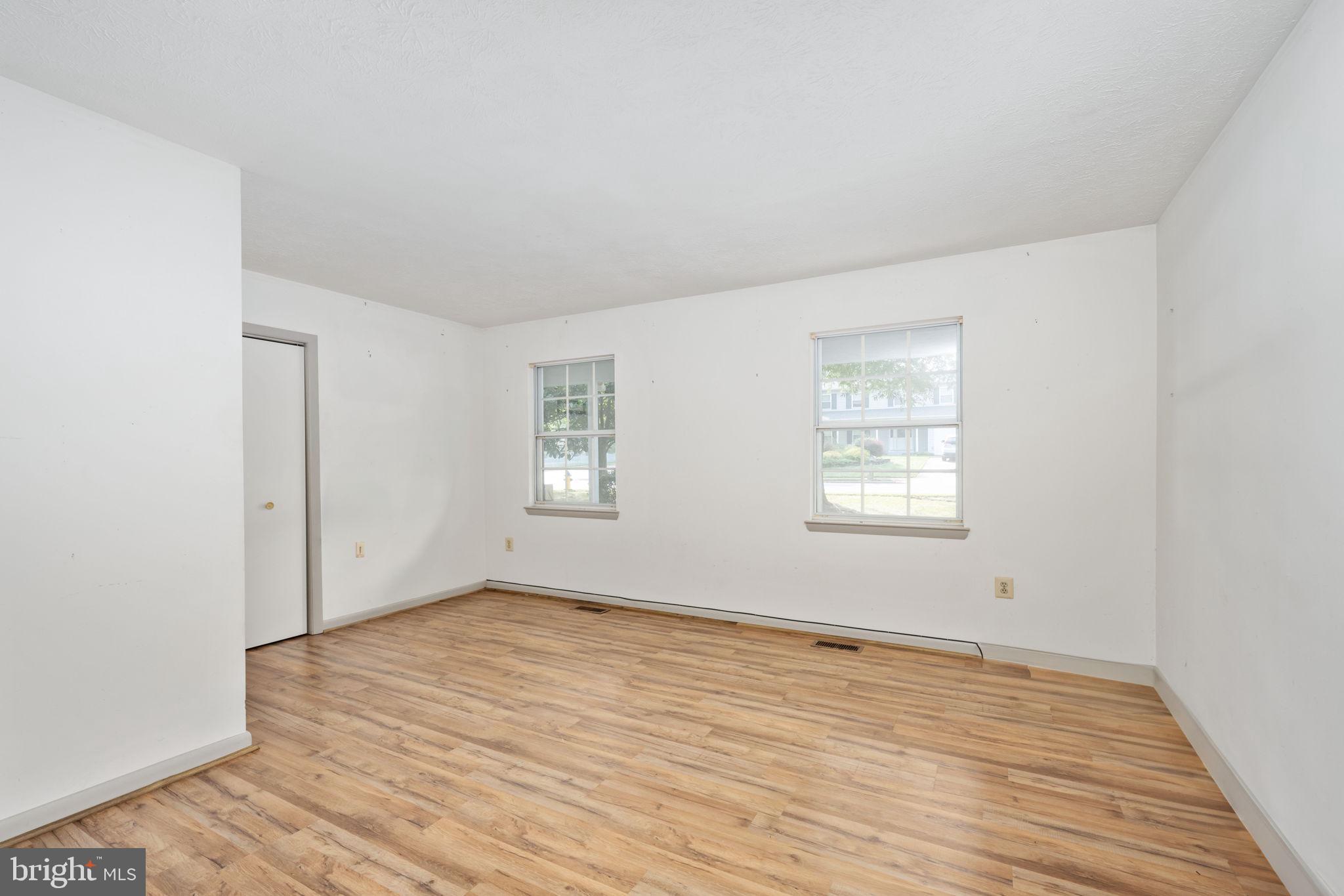 NEW BRITAIN - Residential