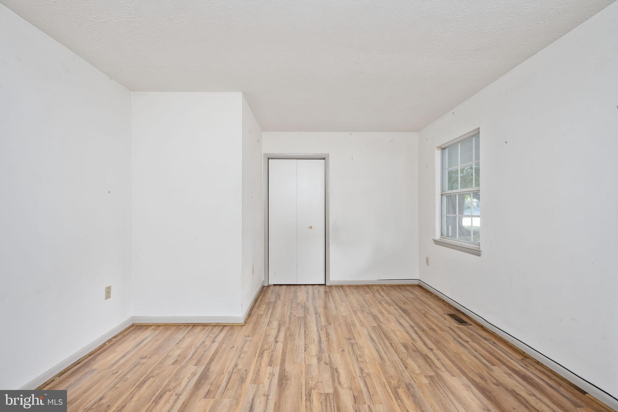 NEW BRITAIN - Residential