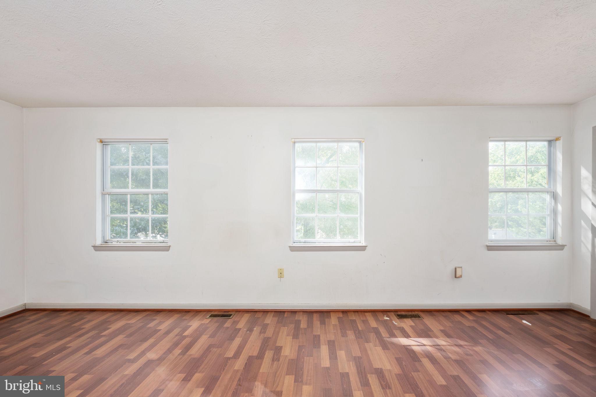 NEW BRITAIN - Residential