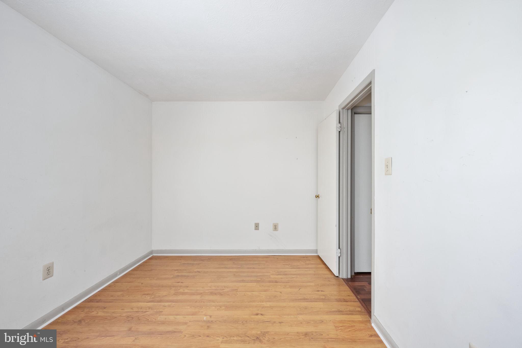 NEW BRITAIN - Residential