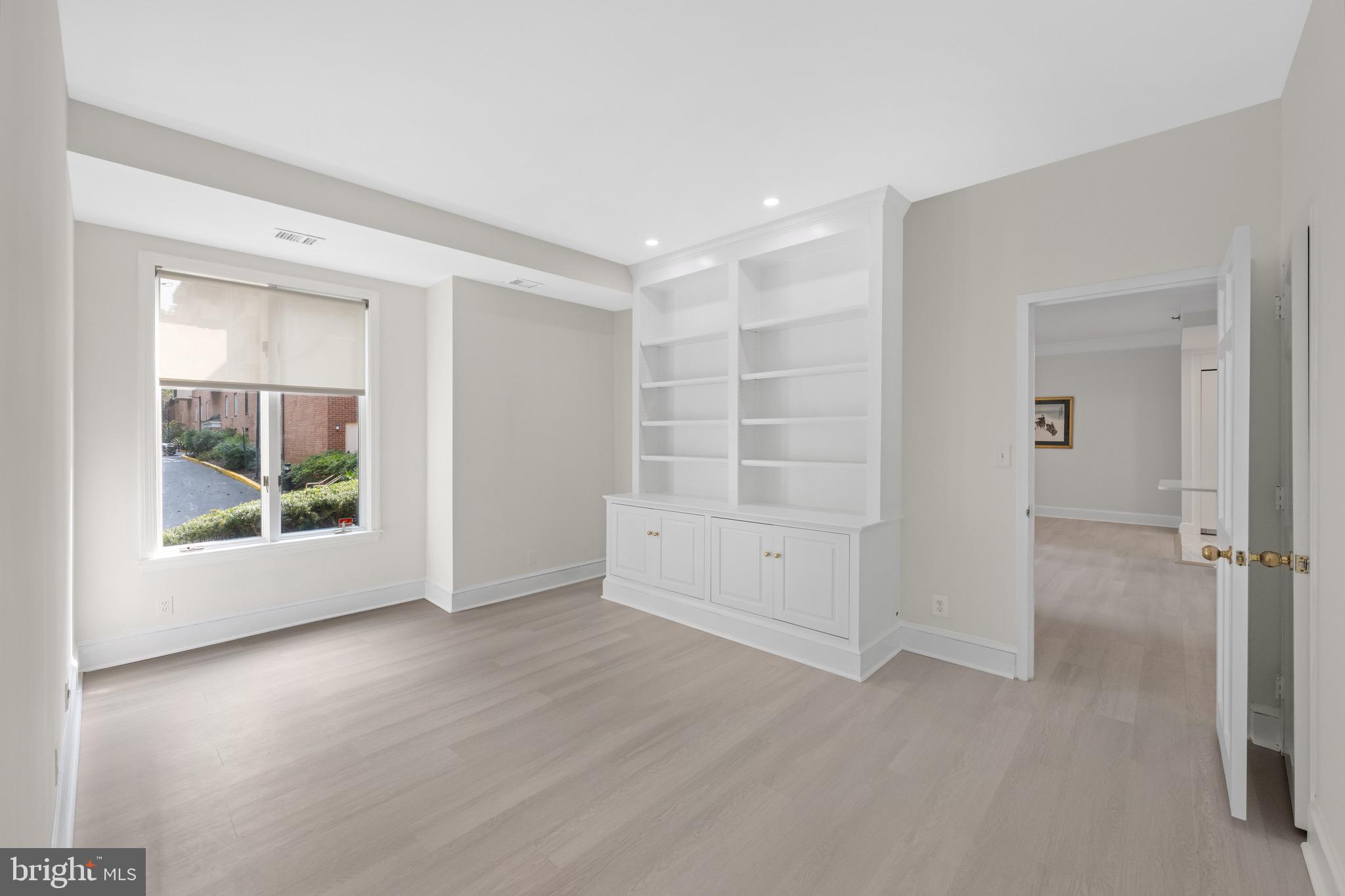 8101 CONN AVE - Residential