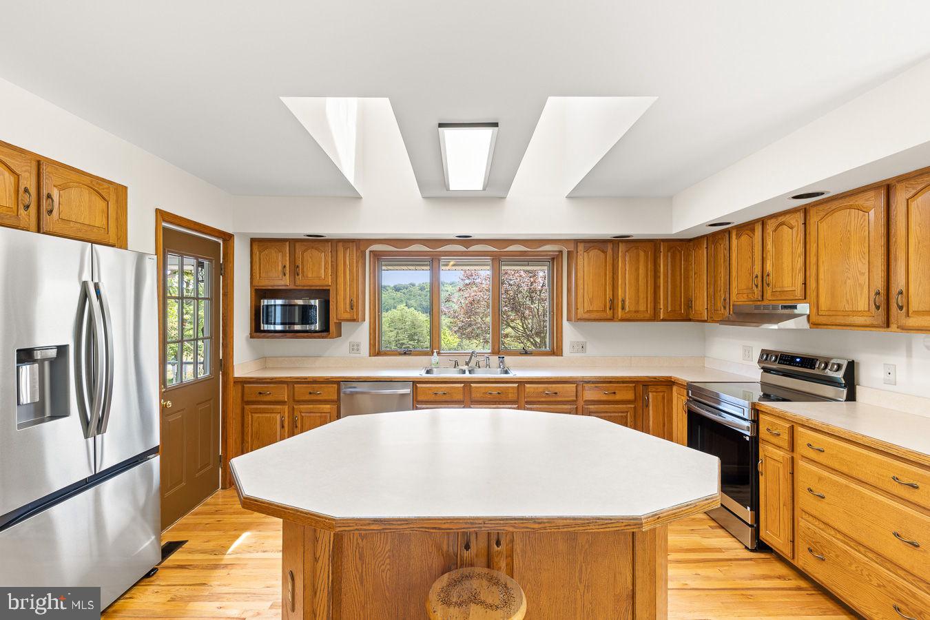 324 SLEEPY CREEK ROAD