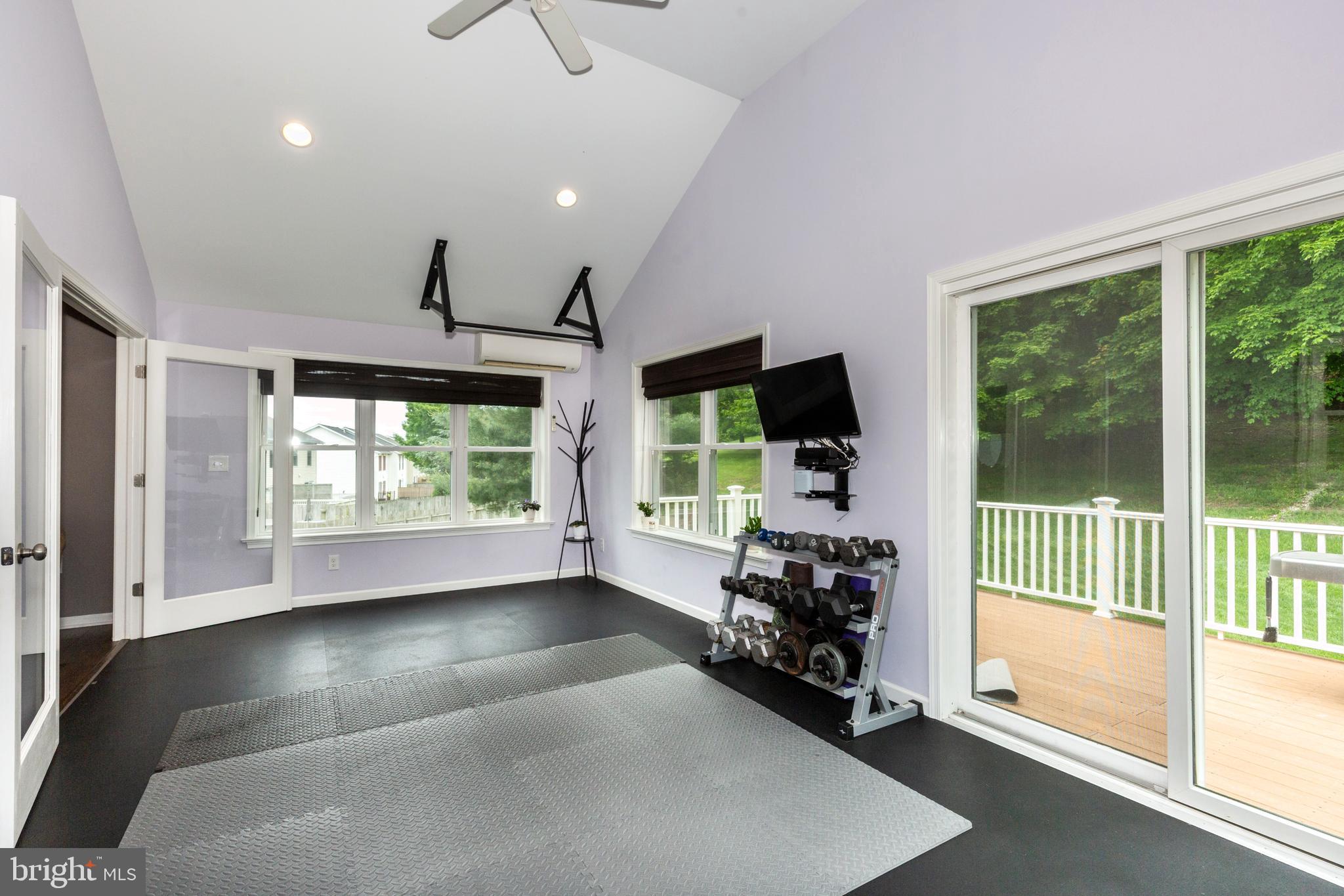 312 INVERNESS CLOSE