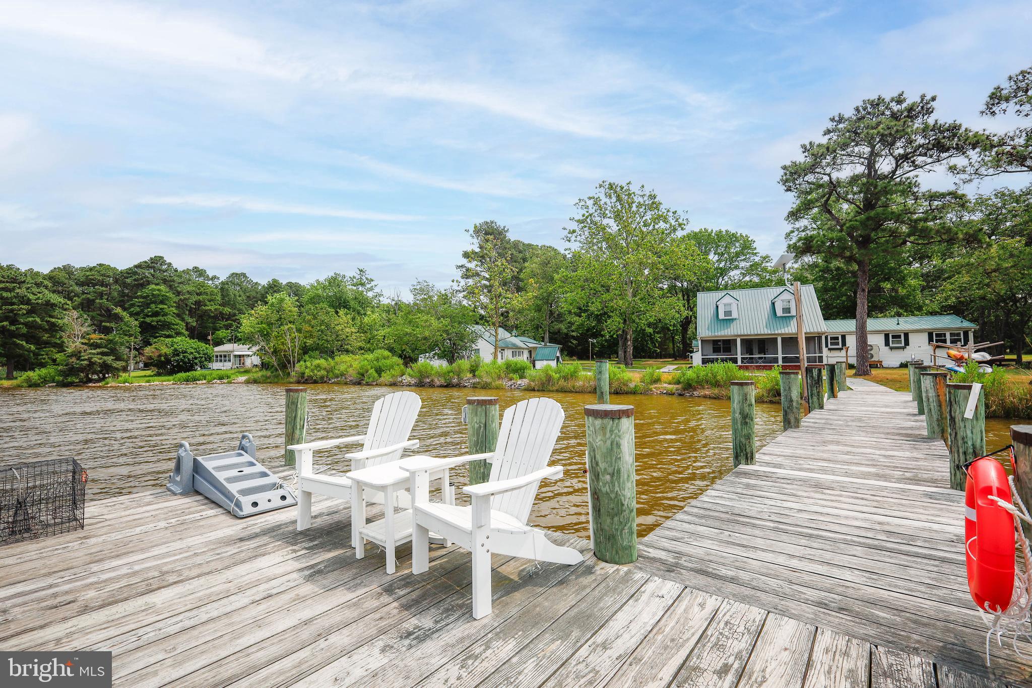 TAYLORS ISLAND - Residential