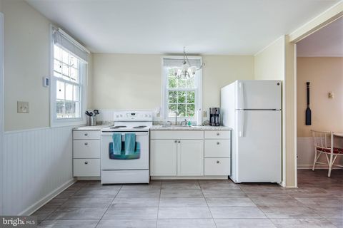 Tiny photo for 4004 Robinson Neck Road, TAYLORS ISLAND, MD 21669 (MLS # MDDO2011982)