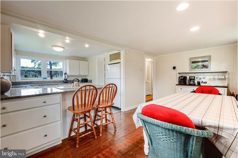 Tiny photo for 4004 Robinson Neck Road, TAYLORS ISLAND, MD 21669 (MLS # MDDO2011982)