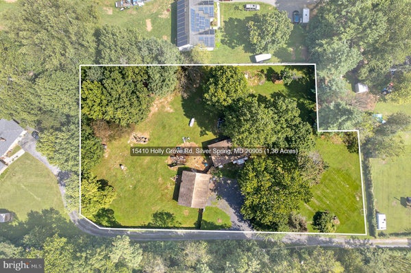 15410 HOLLY GROVE RD, SILVER SPRING, MD 20905 - Image ebe49ecbef43e73712cce3265eb49db0/1417180178
