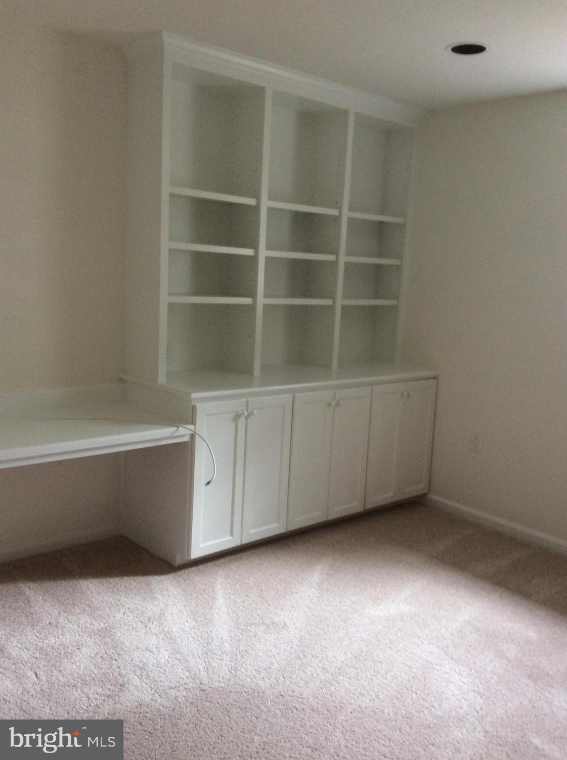 FRANKLIN FARM - Residential