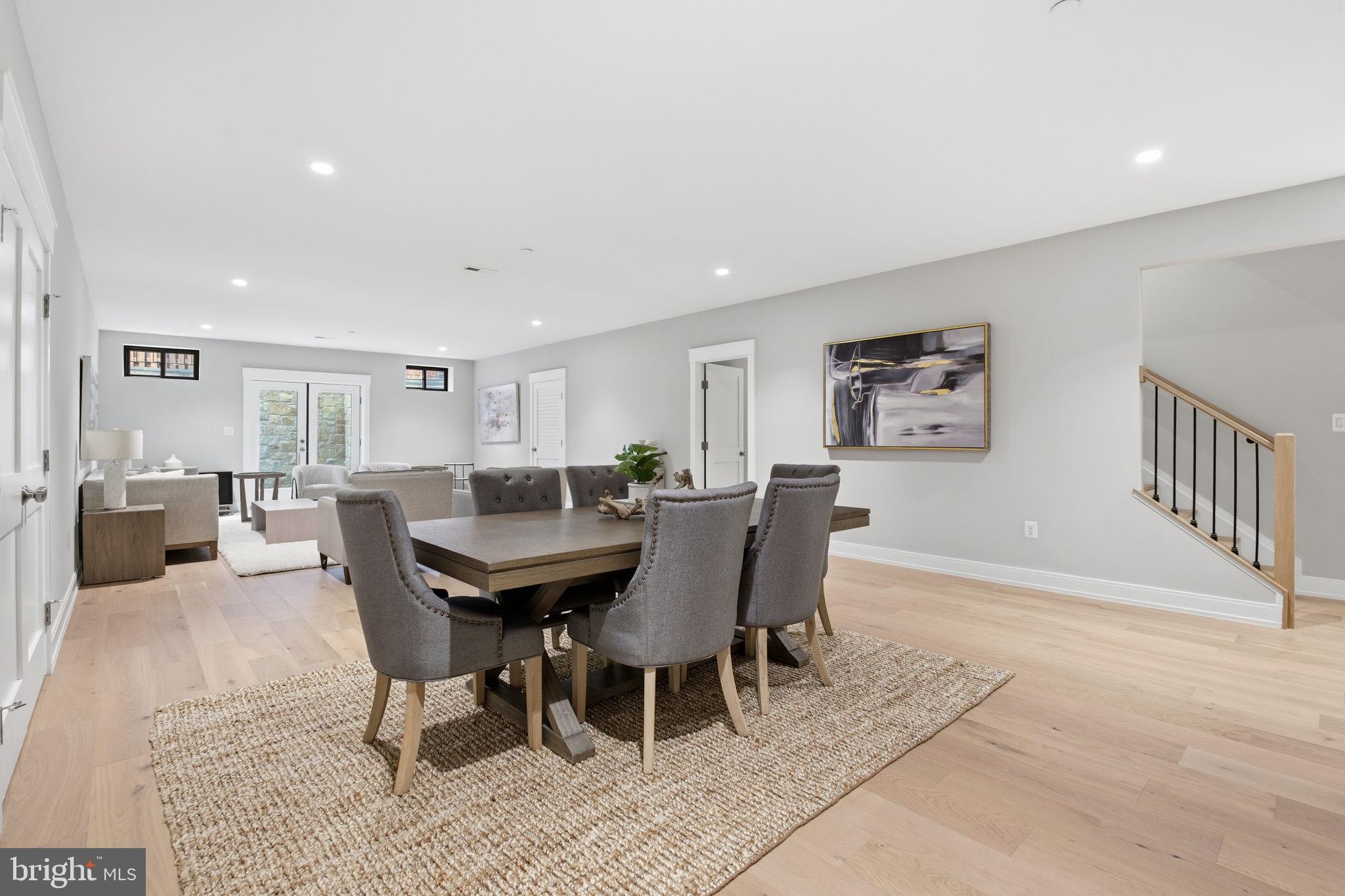ROLLINGWOOD - Residential