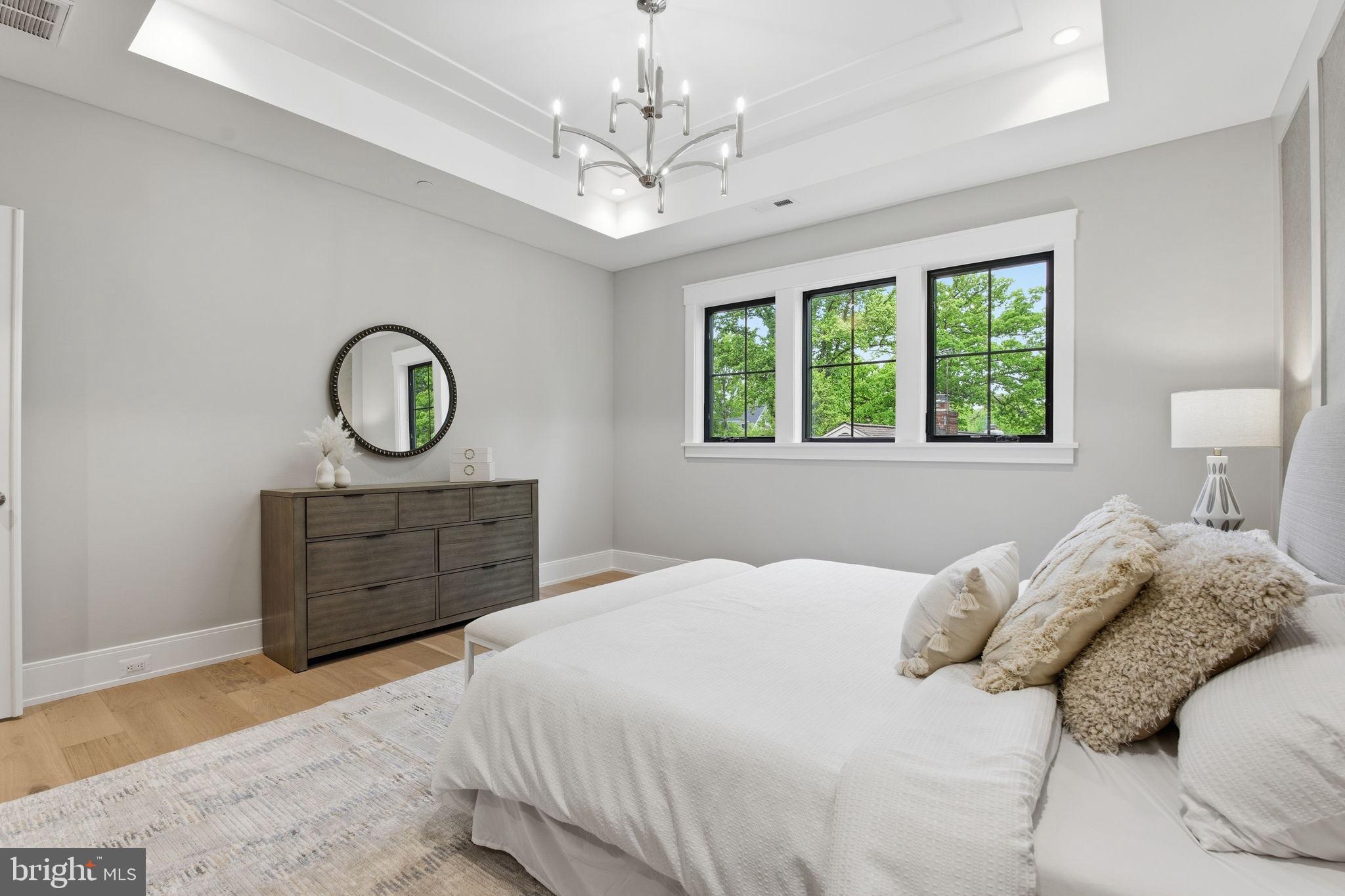 ROLLINGWOOD - Residential