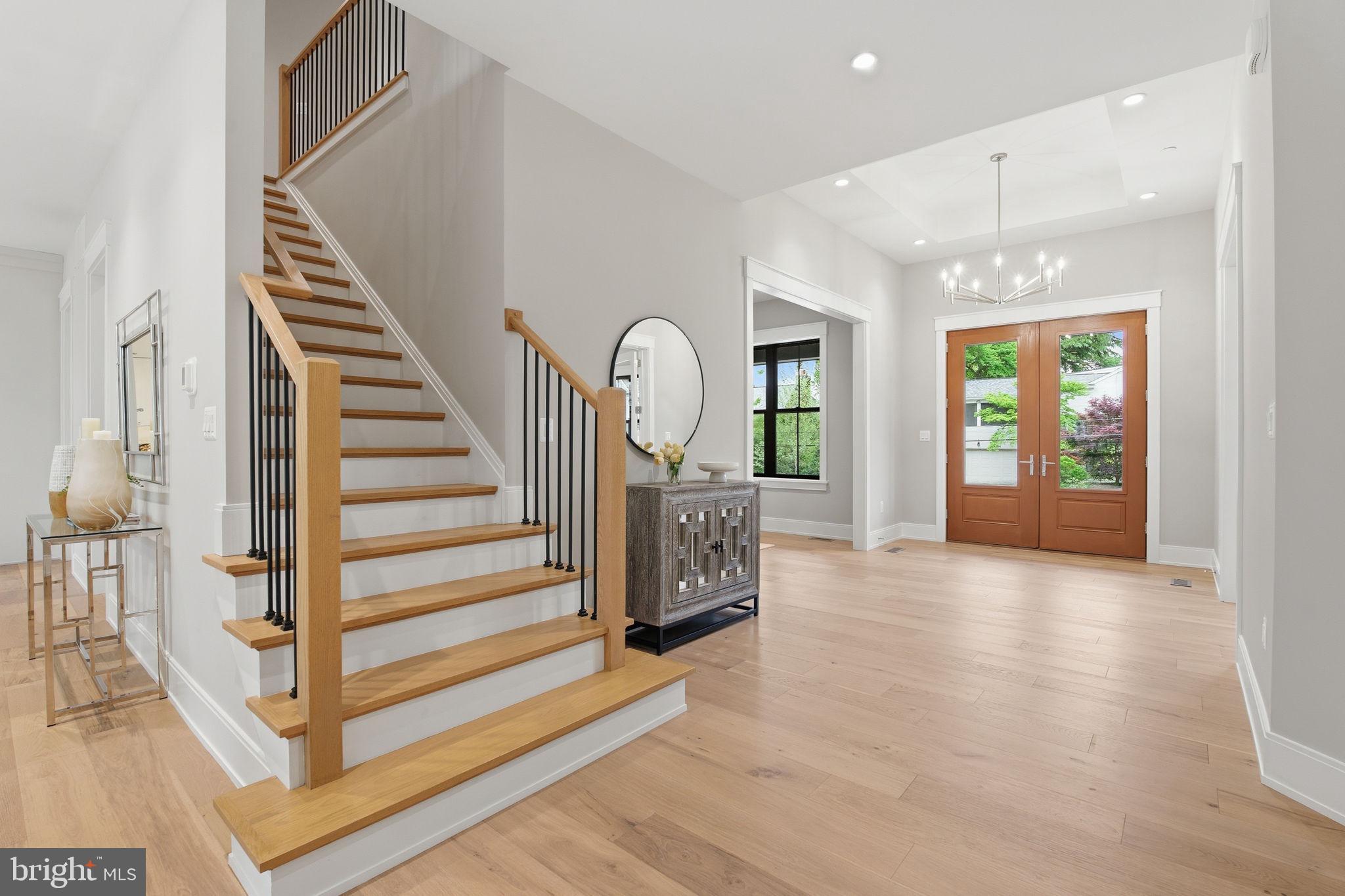 ROLLINGWOOD - Residential