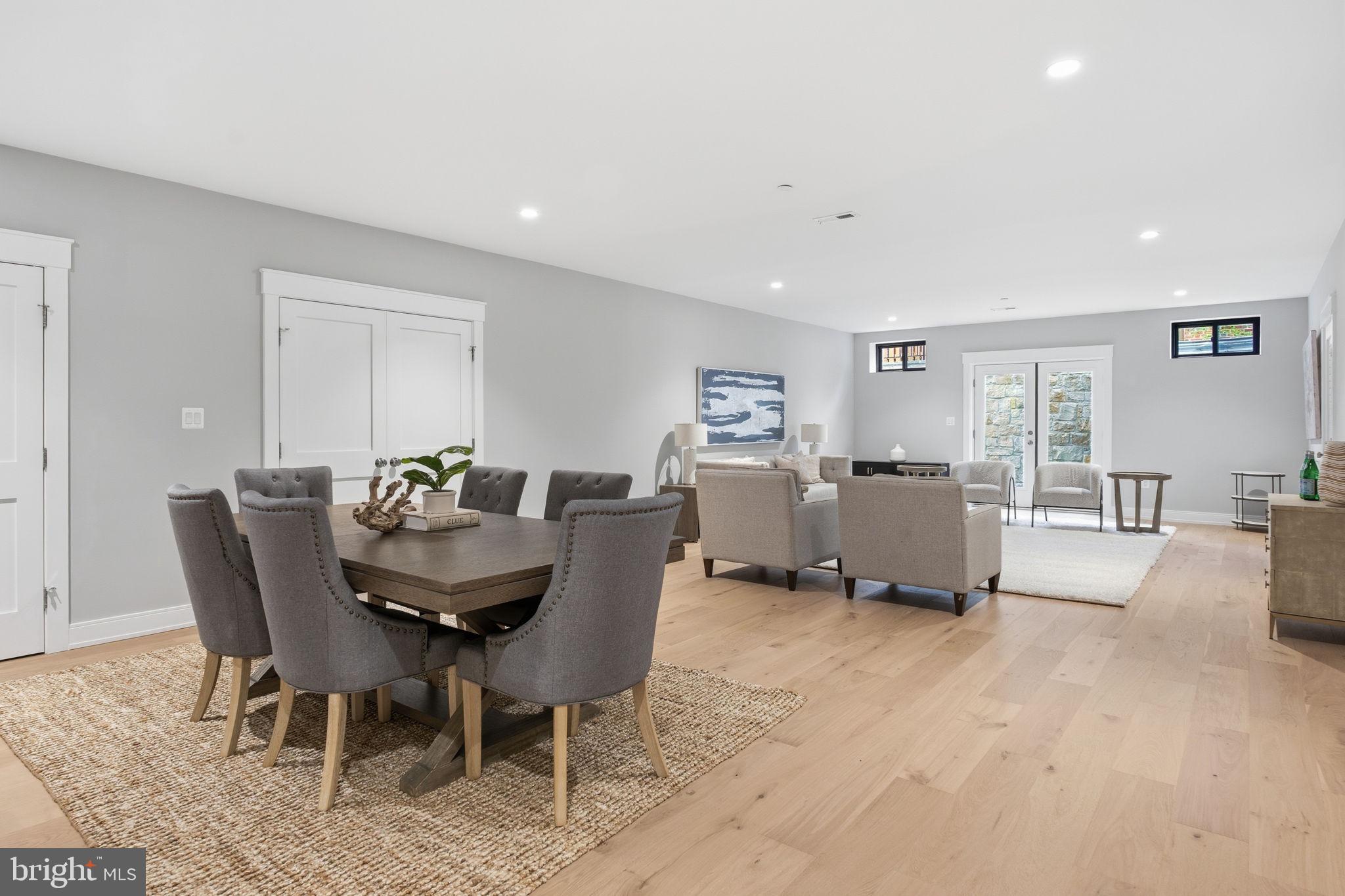 ROLLINGWOOD - Residential