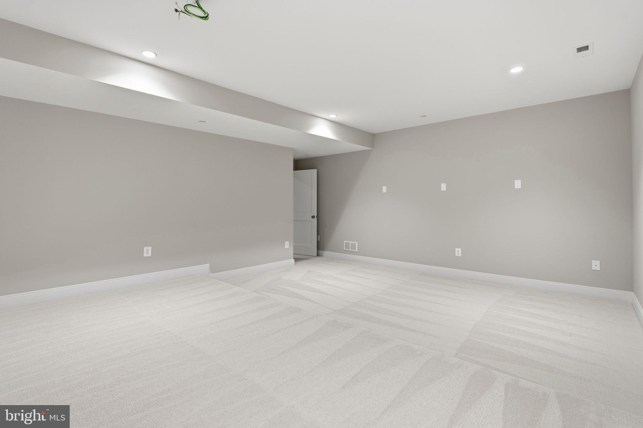 ROLLINGWOOD - Residential