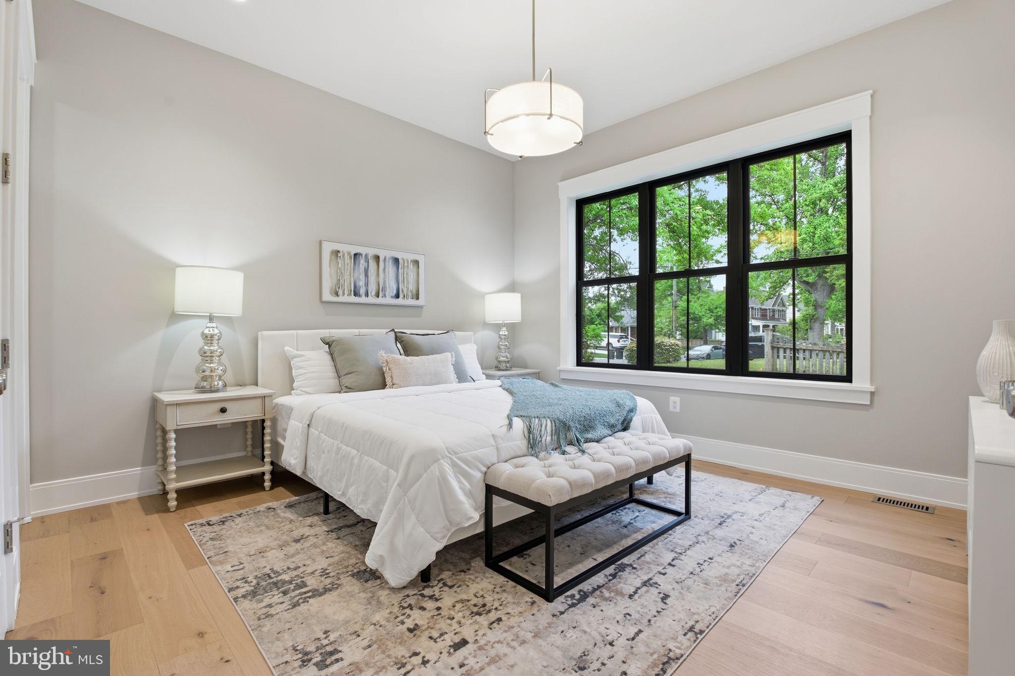 ROLLINGWOOD - Residential
